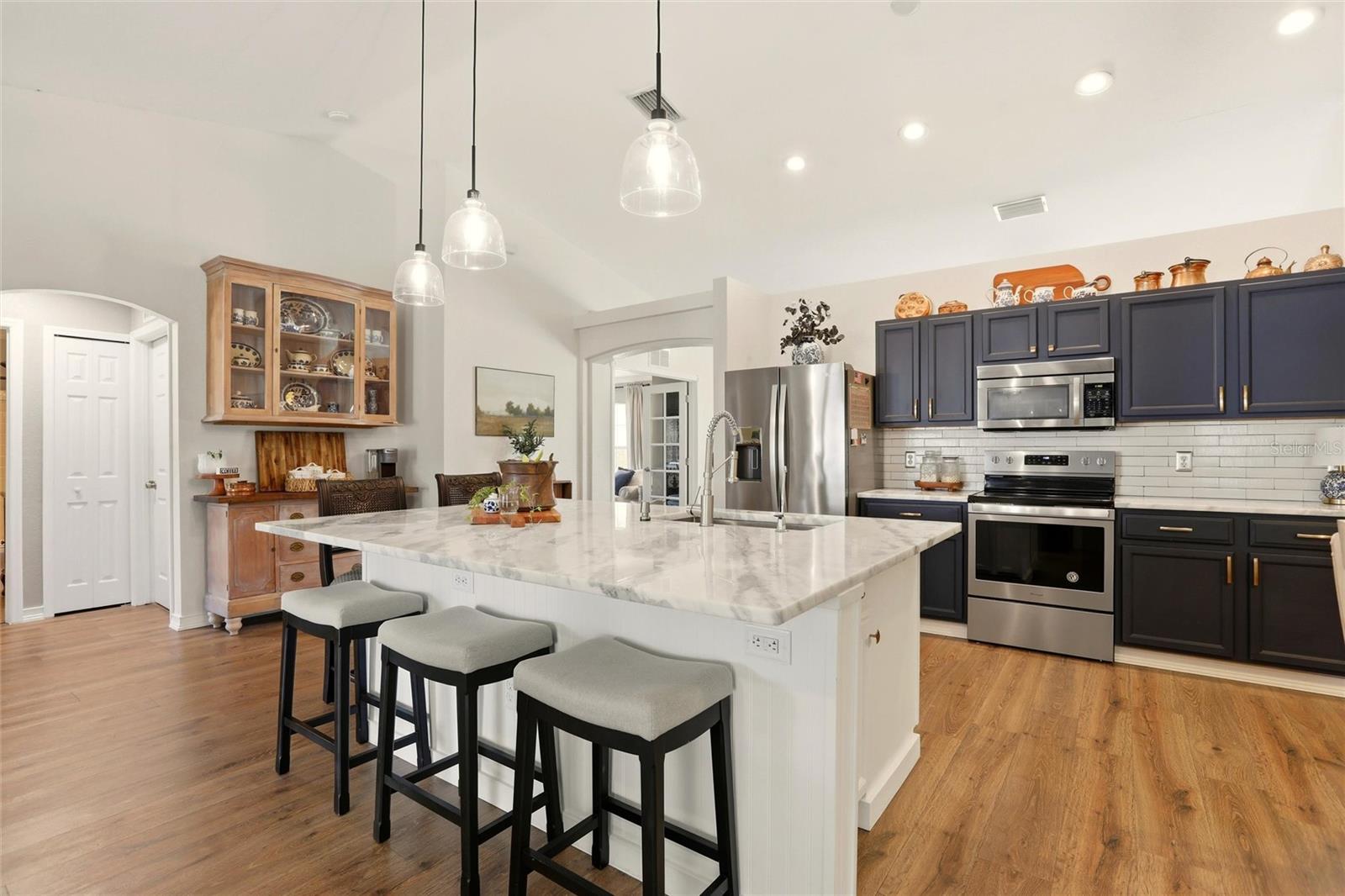 Image 8 of 33 For 4399 Amari Road