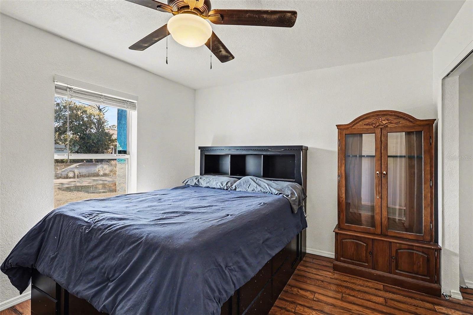 Image 20 of 30 For 5814 Sylvania Avenue