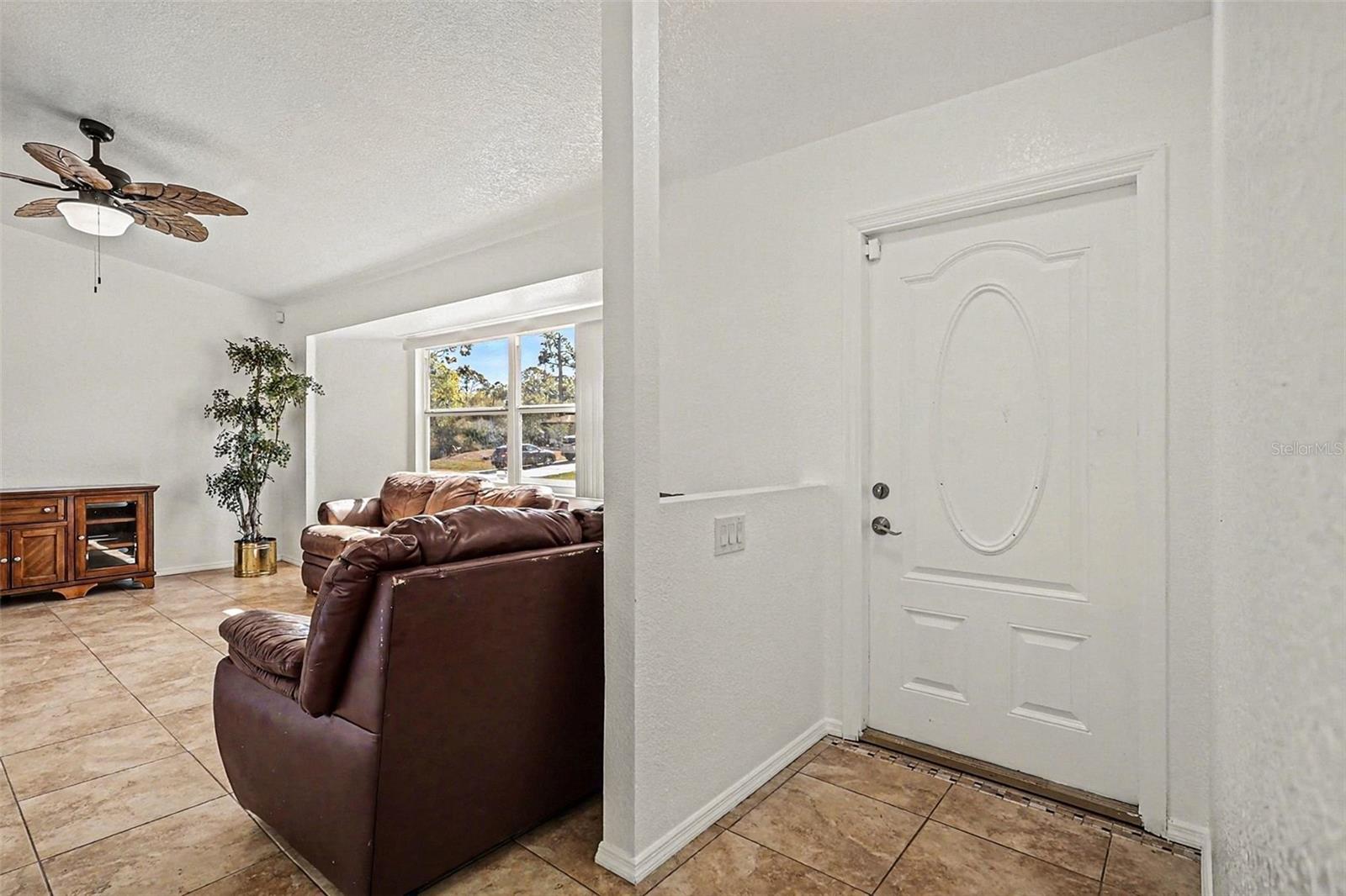 Image 3 of 30 For 5814 Sylvania Avenue