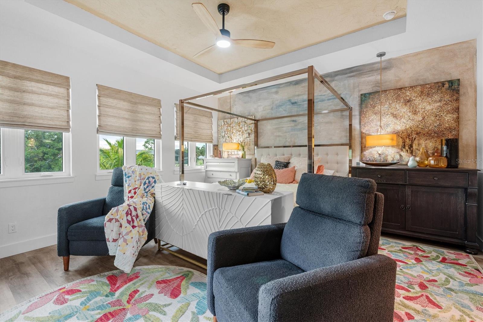 Image 21 of 95 For 3001 Banyan Way