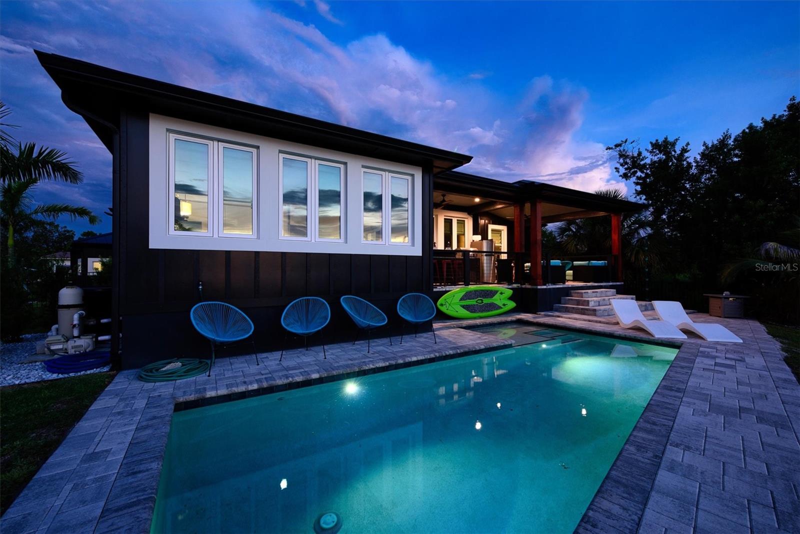 Image 55 of 95 For 3001 Banyan Way