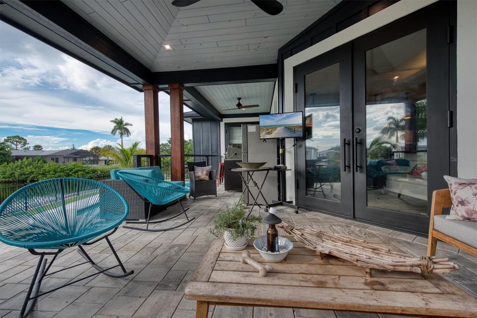 Image 62 of 95 For 3001 Banyan Way