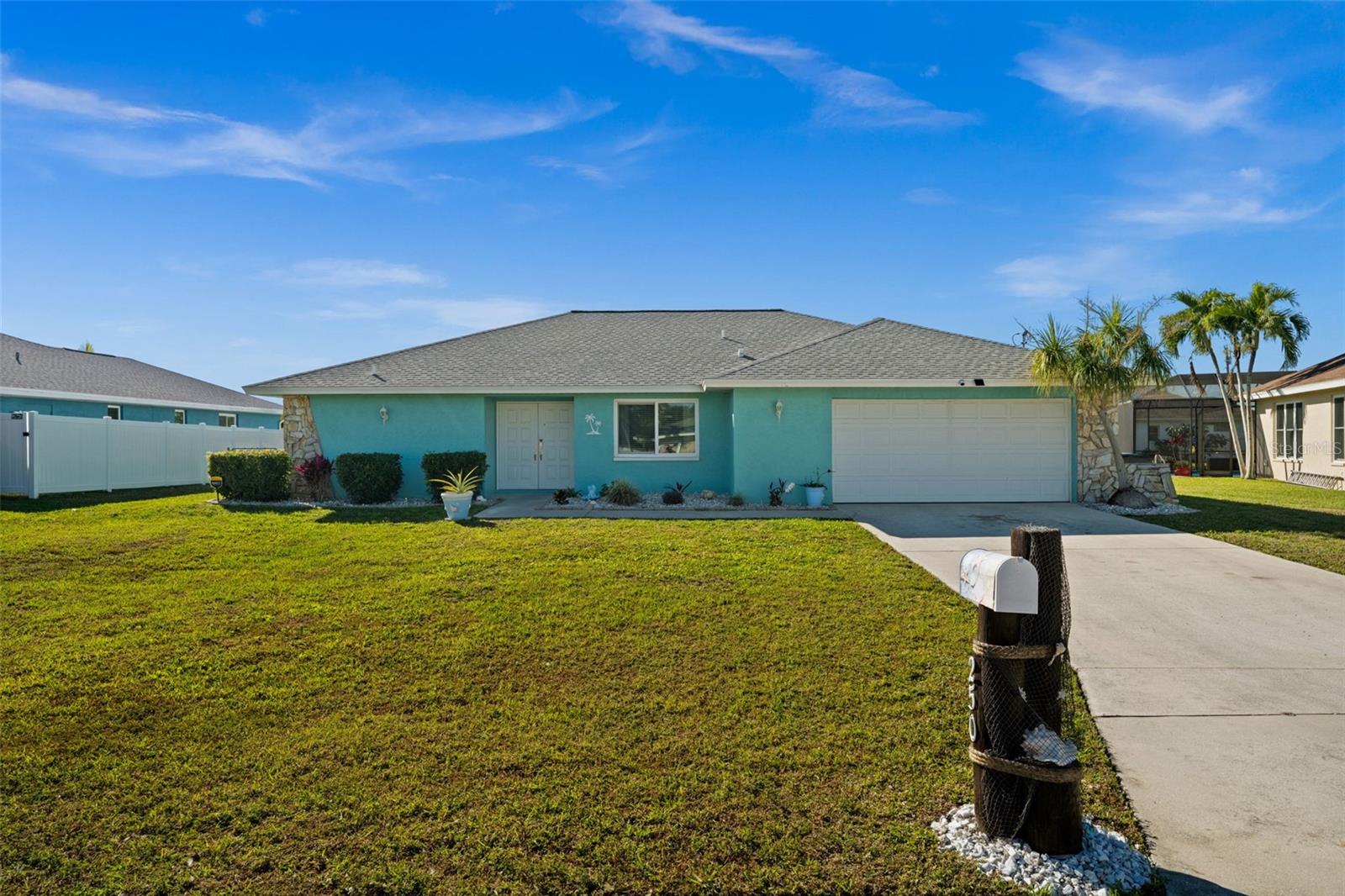 Details for 250 37th Terrace, CAPE CORAL, FL 33914