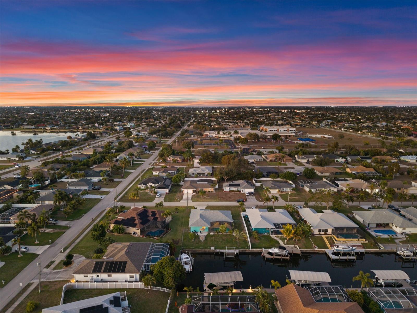 Image 42 of 50 For 250 37th Terrace