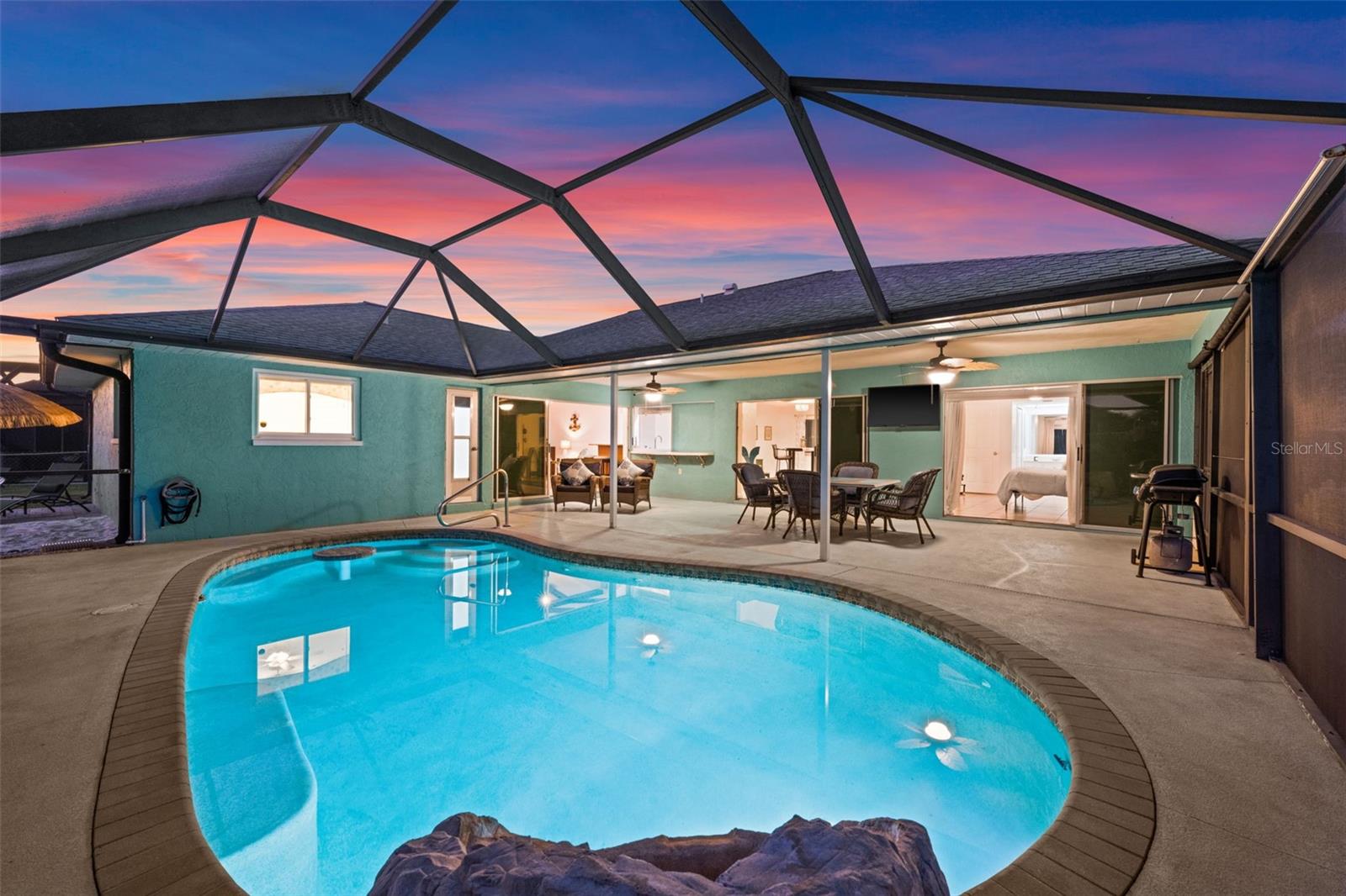 Image 47 of 50 For 250 37th Terrace