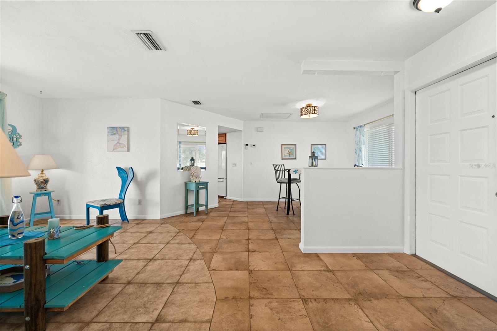 Image 9 of 50 For 250 37th Terrace