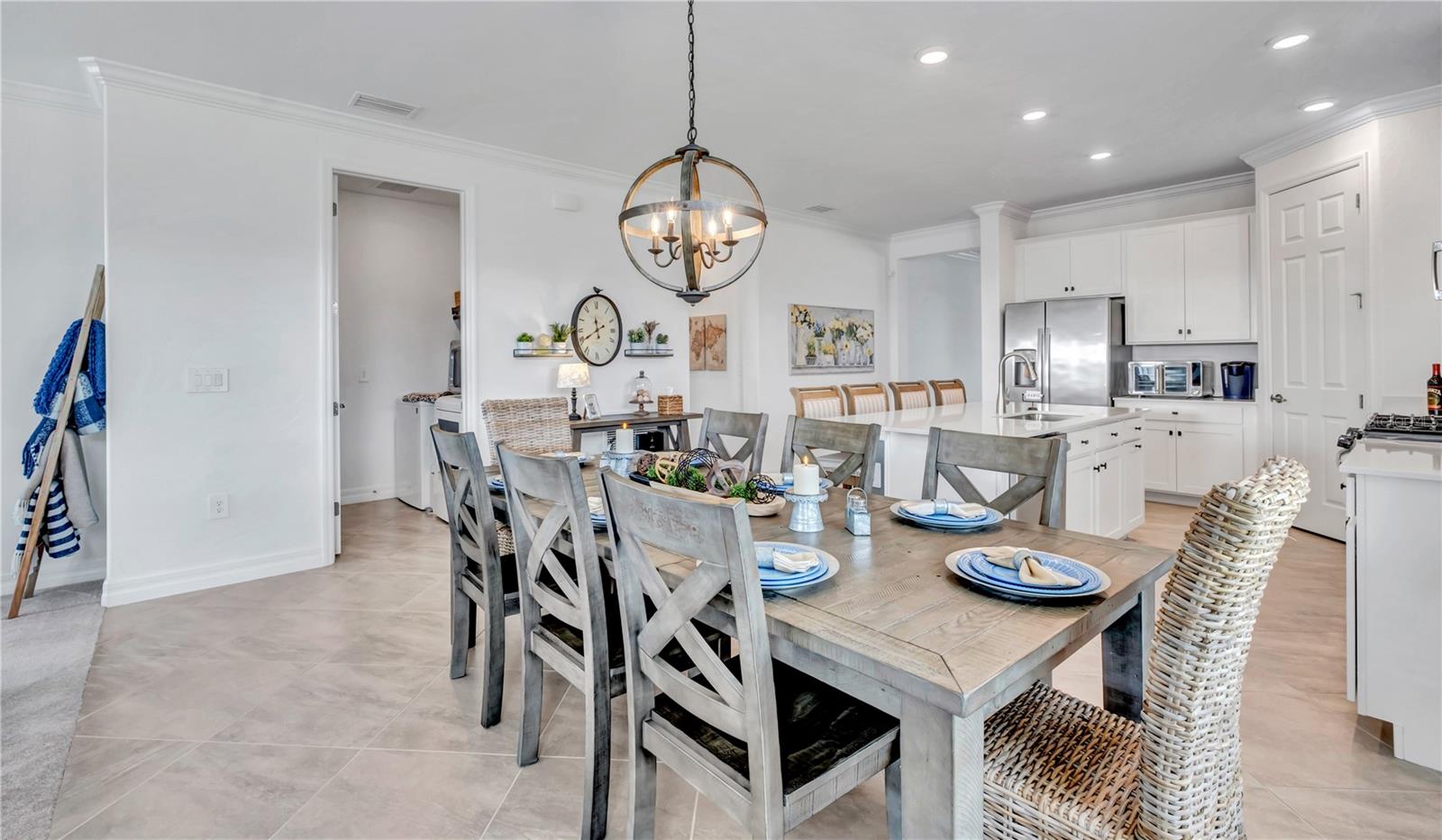 Image 10 of 33 For 42210 Lake Timber Drive