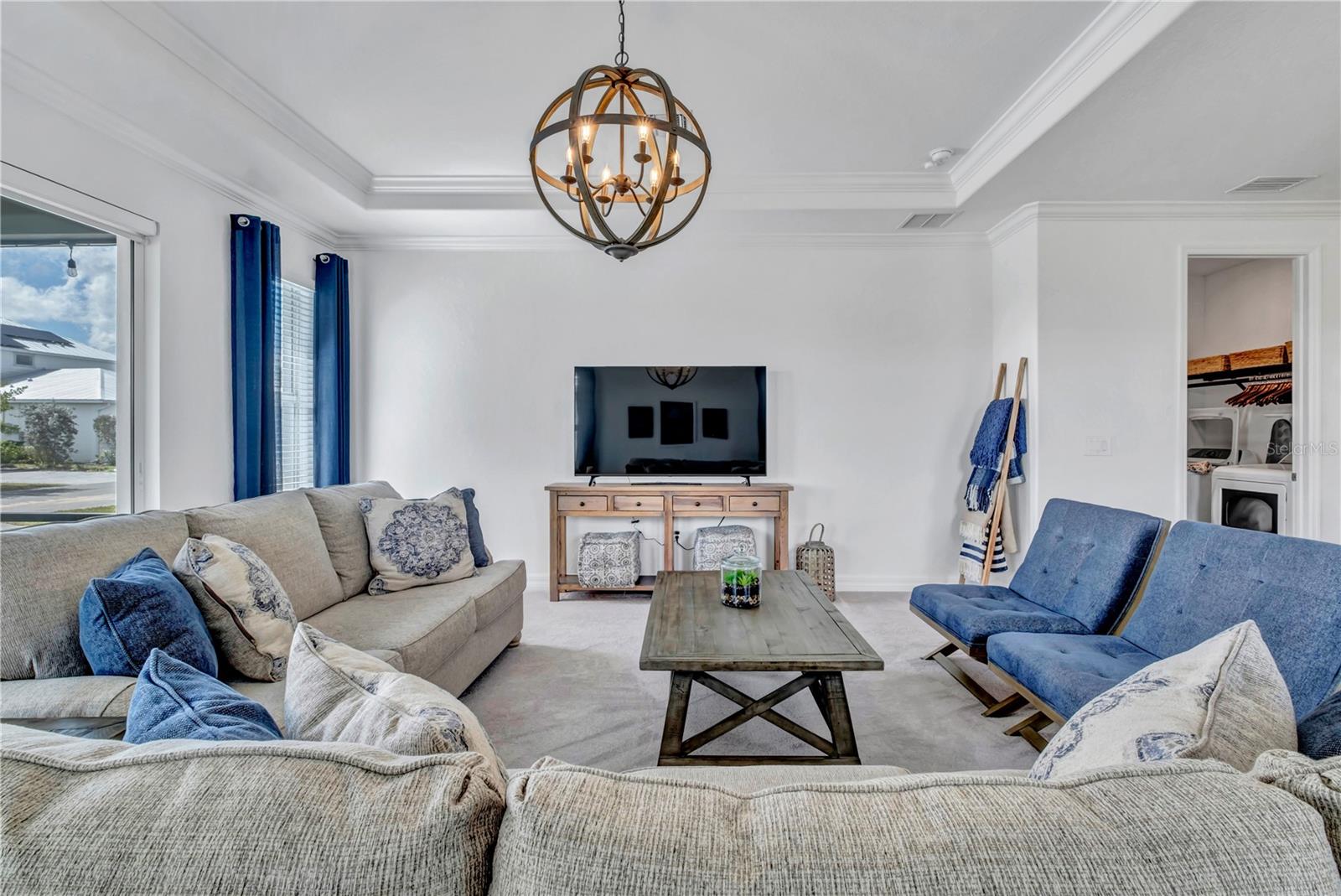 Image 13 of 33 For 42210 Lake Timber Drive