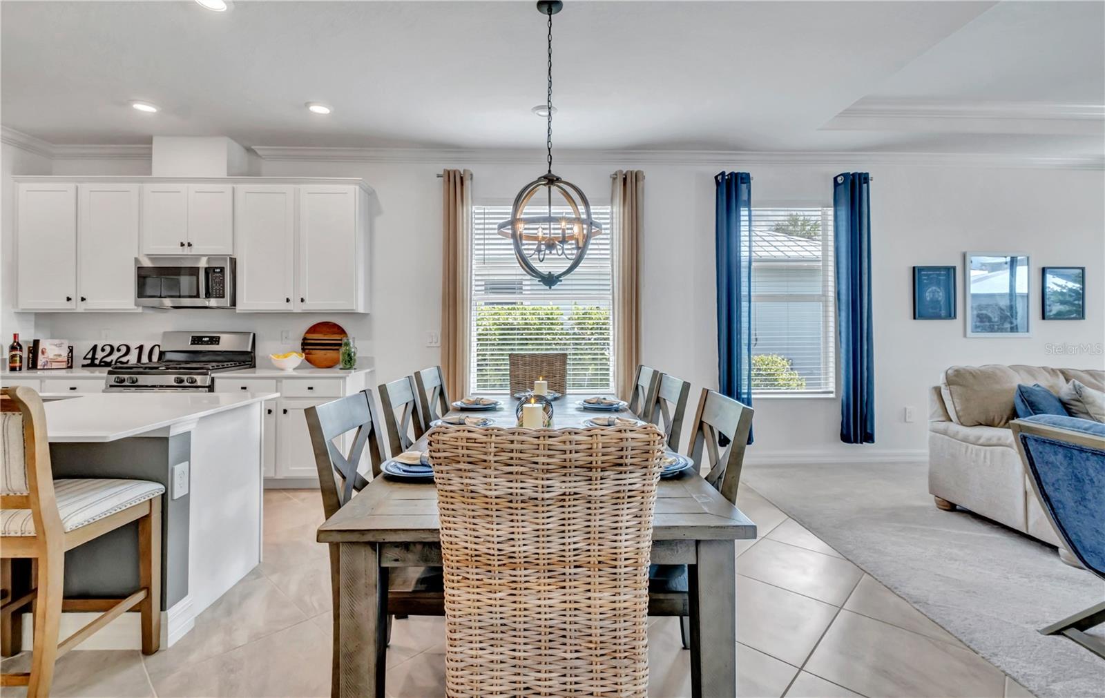 Image 9 of 33 For 42210 Lake Timber Drive