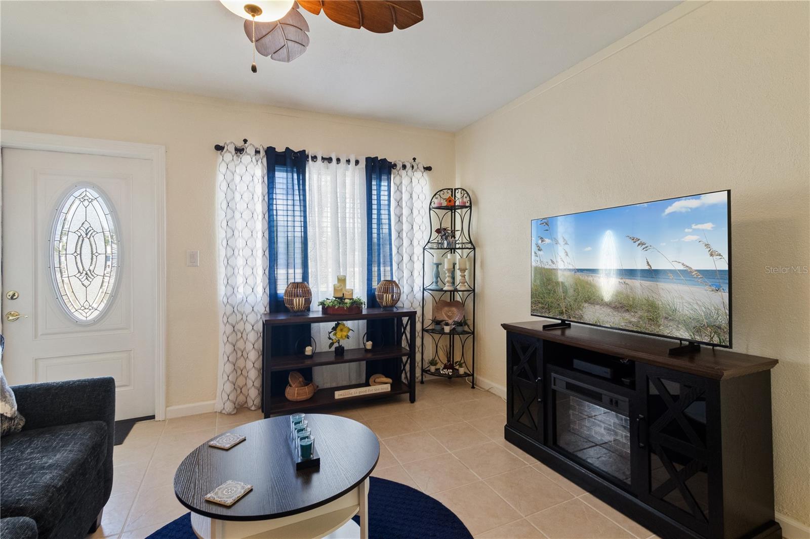 Image 13 of 43 For 4419 Melbourne Street