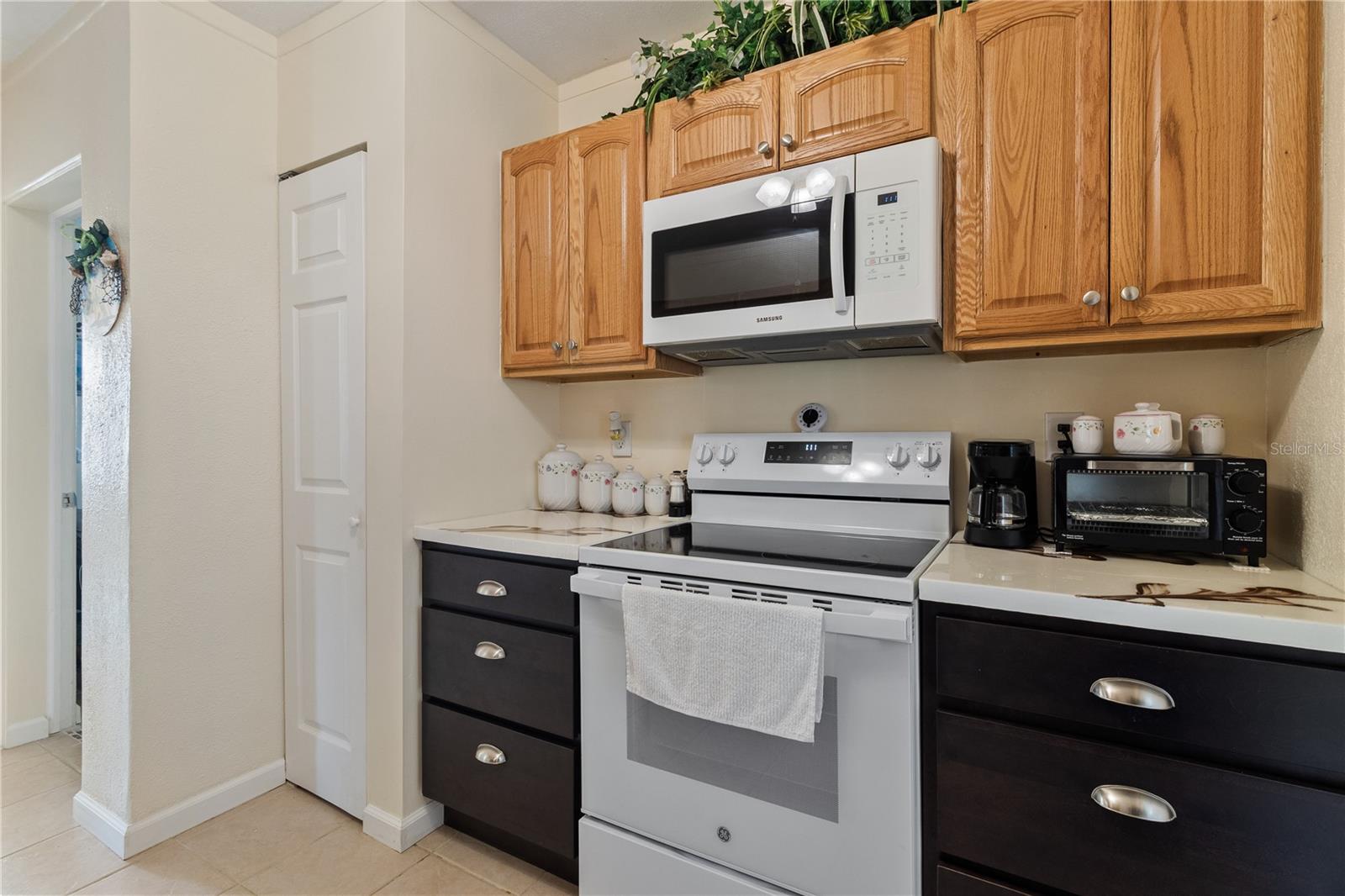 Image 22 of 43 For 4419 Melbourne Street