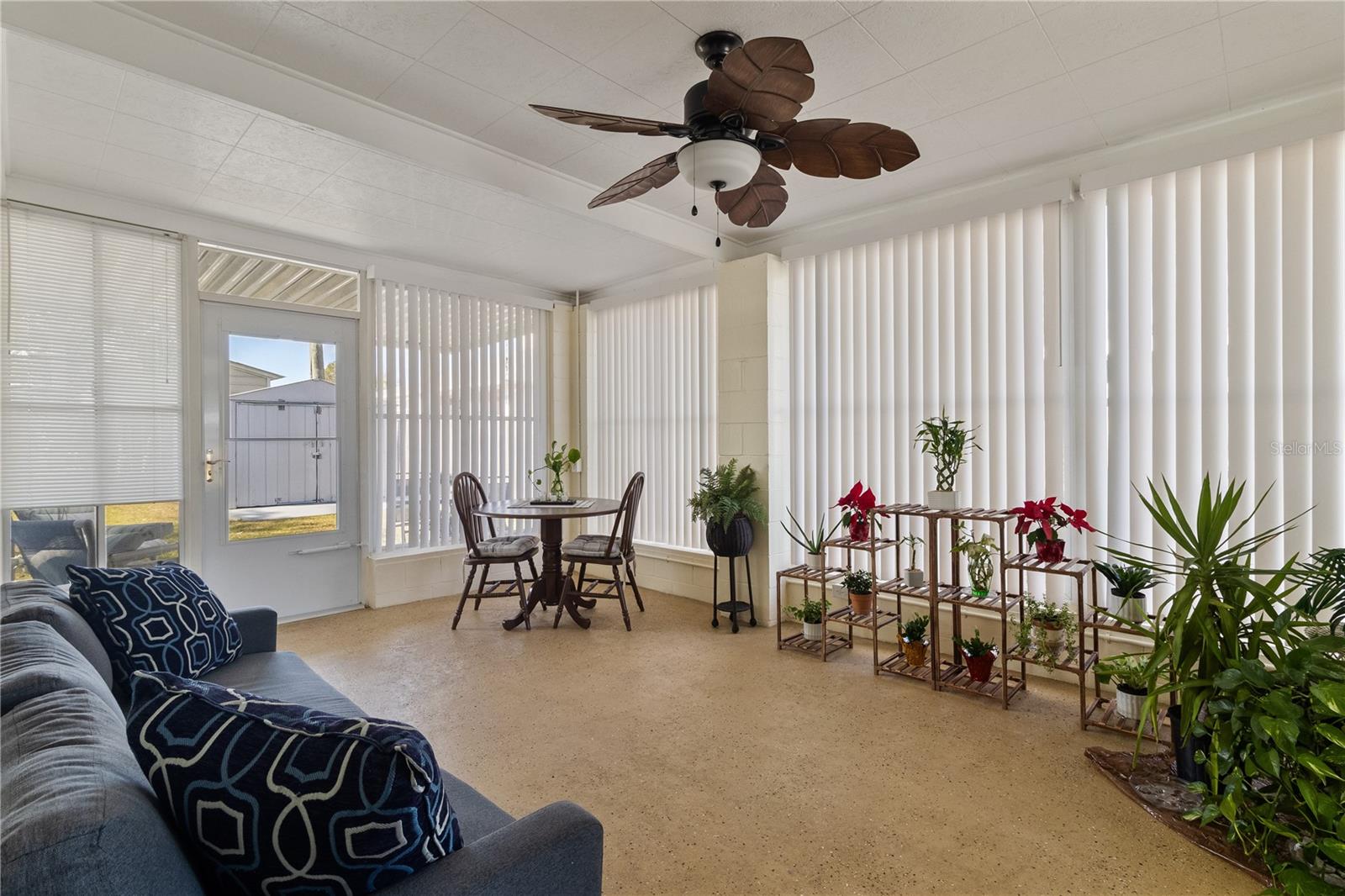 Image 28 of 43 For 4419 Melbourne Street