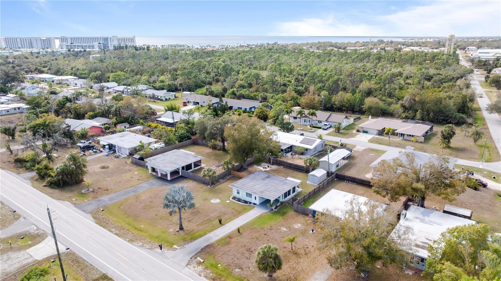 Image 5 of 43 For 4419 Melbourne Street