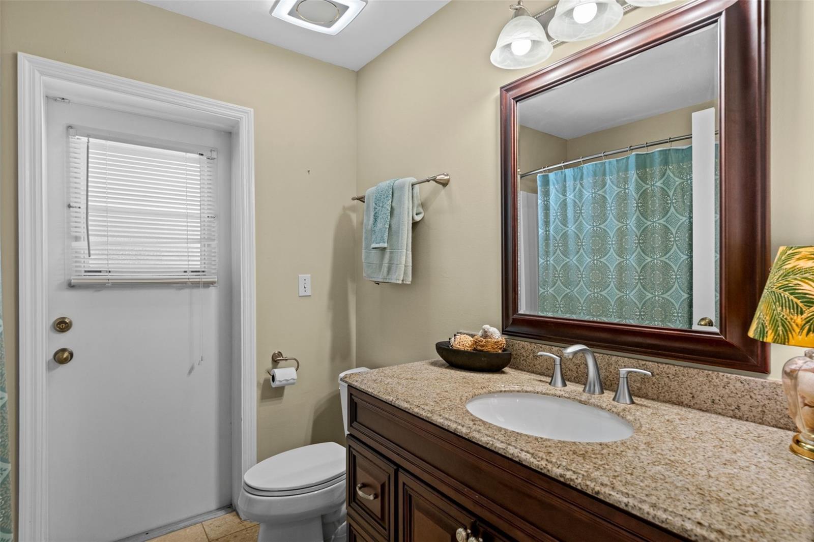 Image 23 of 38 For 2926 38th Terrace