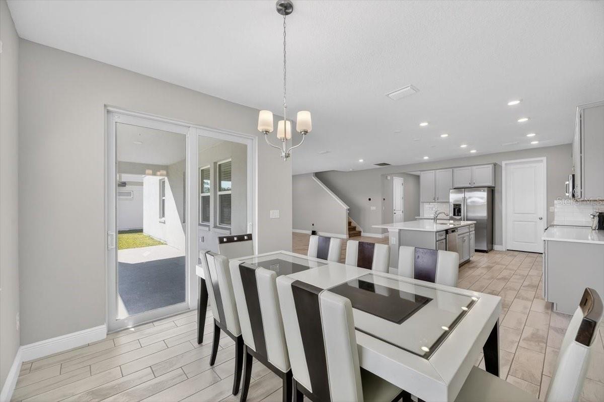 Image 14 of 51 For 8816 Mugnai Street