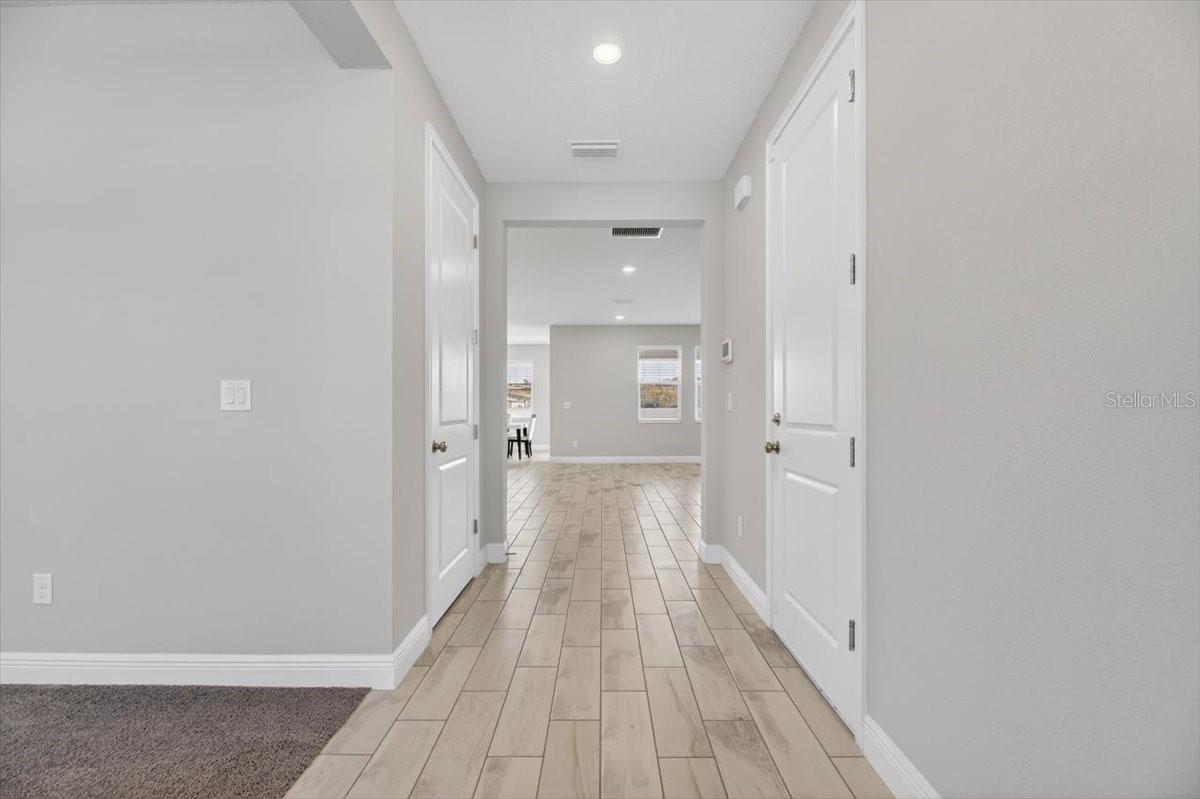 Image 8 of 51 For 8816 Mugnai Street