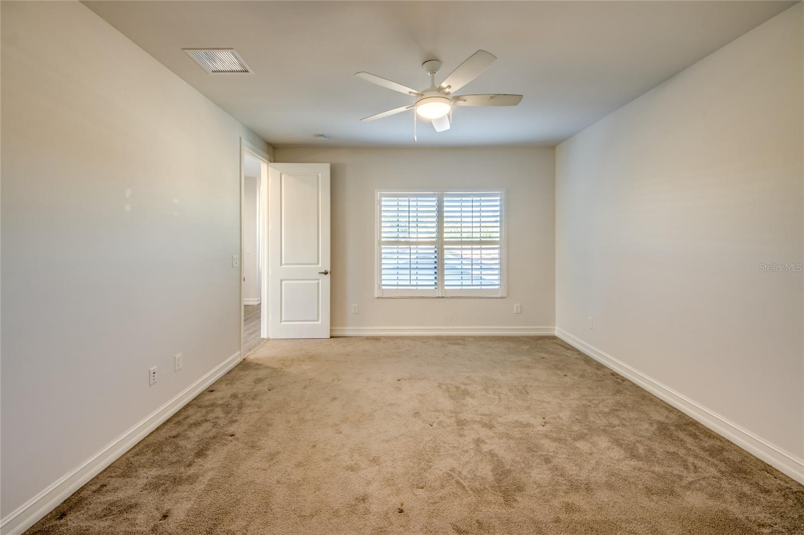 Image 32 of 37 For 15111 Cortona Way