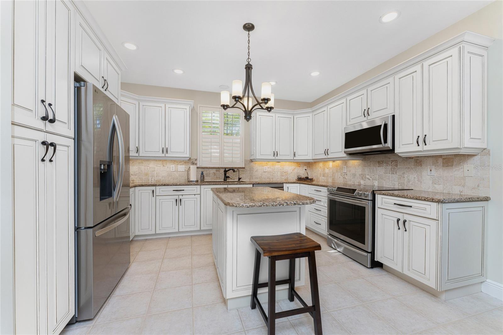 Image 10 of 61 For 197 Tarpon Cove Boulevard 611