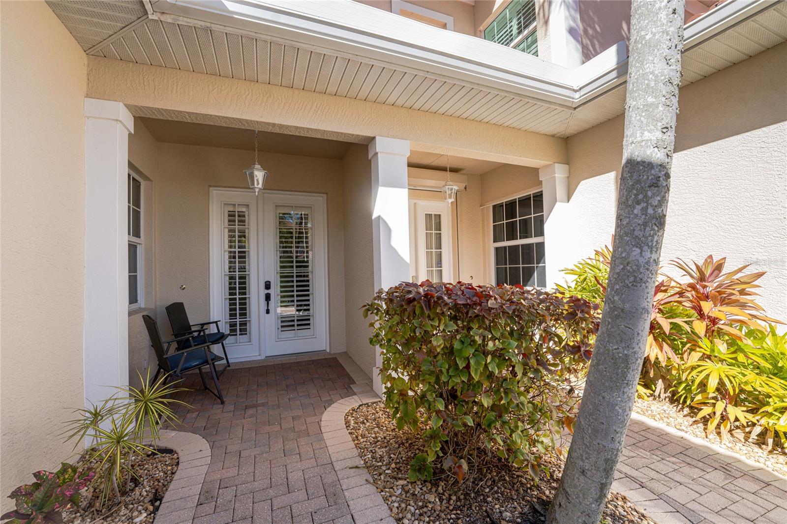 Image 40 of 61 For 197 Tarpon Cove Boulevard 611