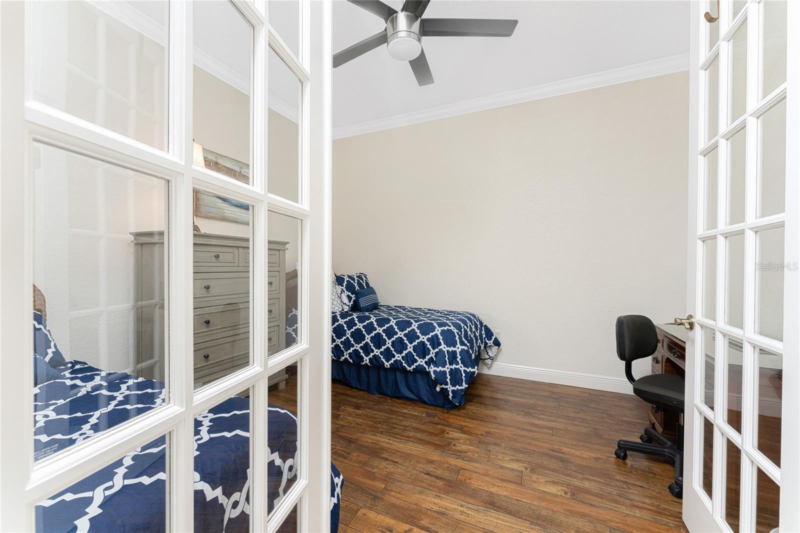 Image 7 of 61 For 197 Tarpon Cove Boulevard 611