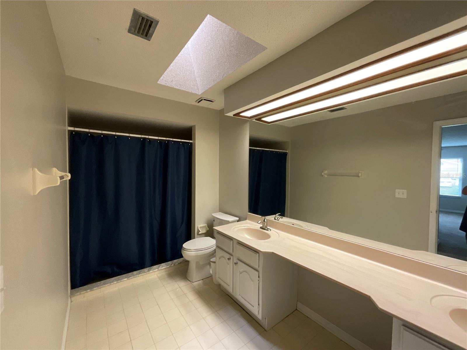 Image 25 of 48 For 41 Brewster Lane