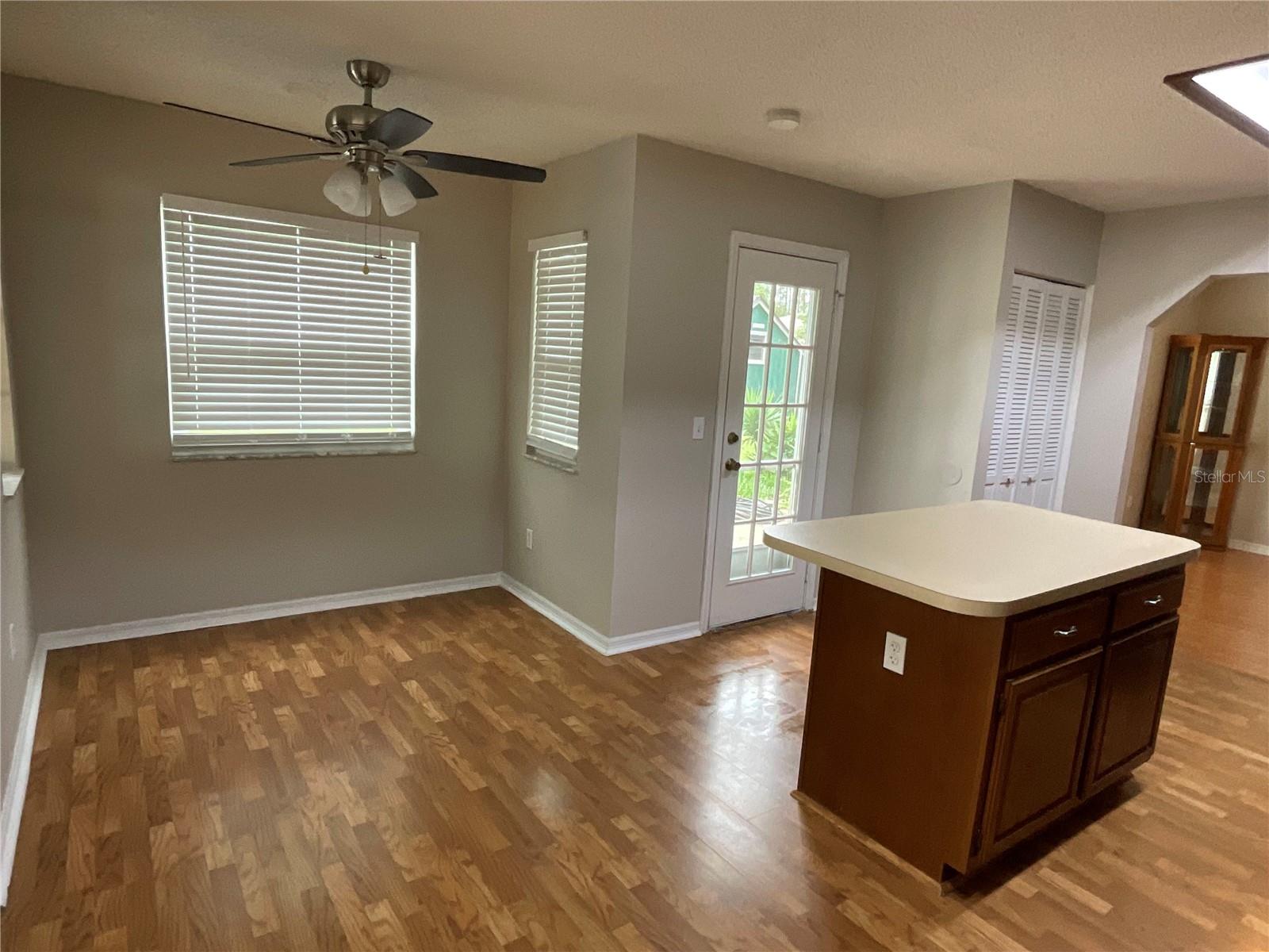 Image 32 of 48 For 41 Brewster Lane