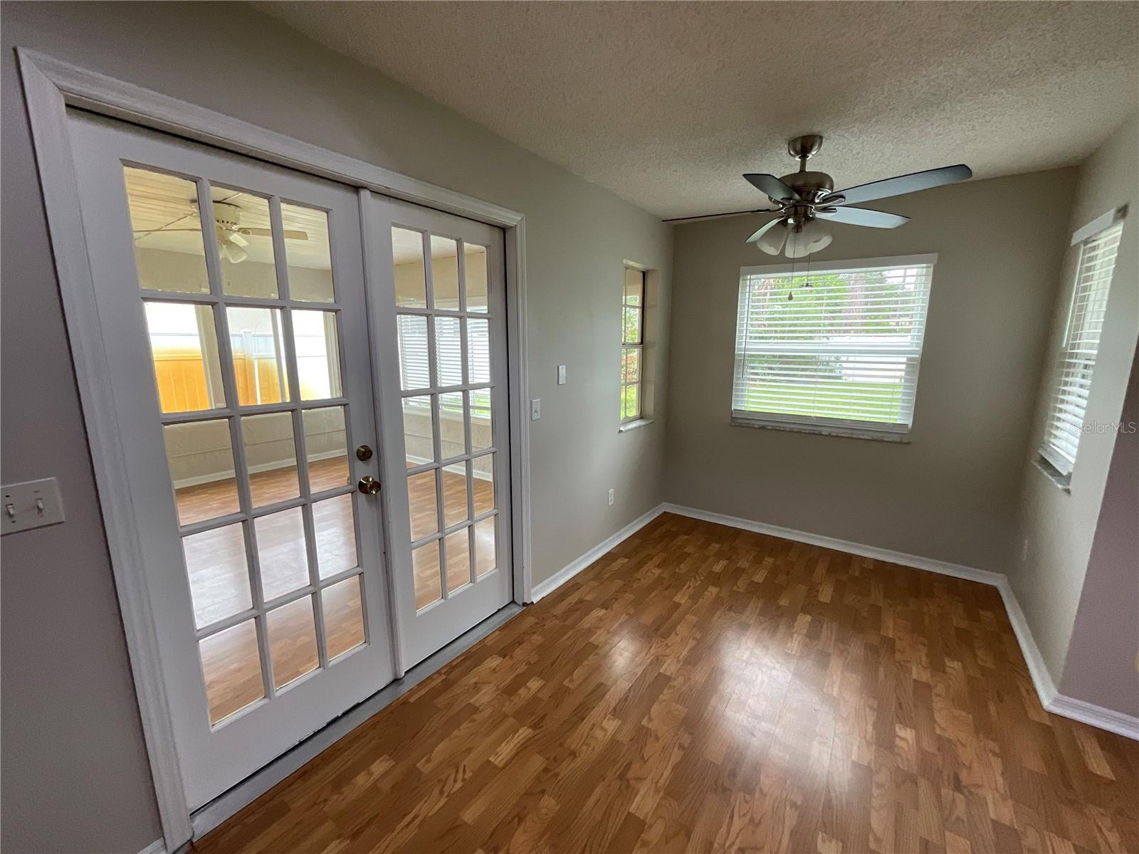 Image 33 of 48 For 41 Brewster Lane