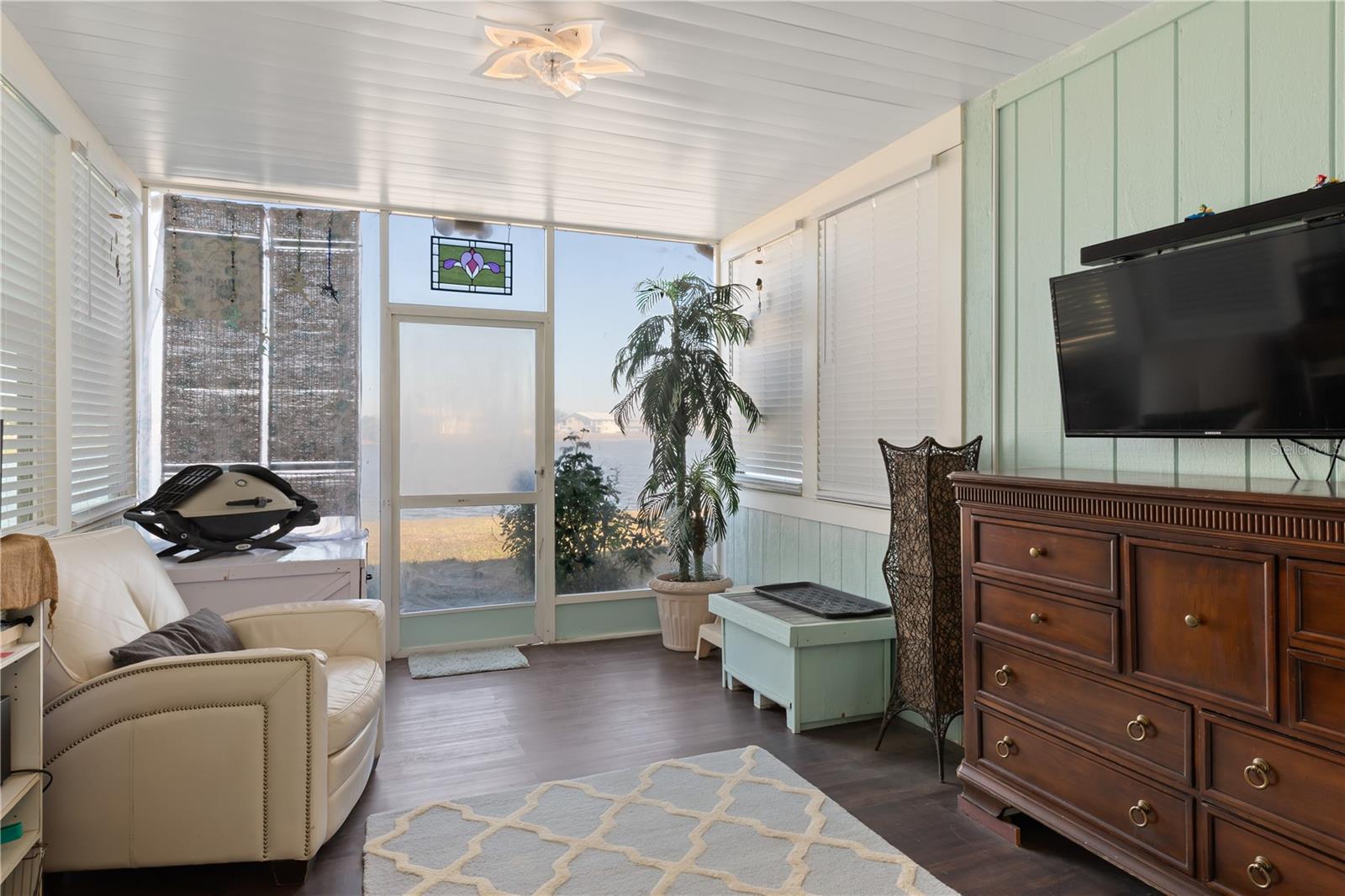 Image 14 of 45 For 26272 Rampart Boulevard 102