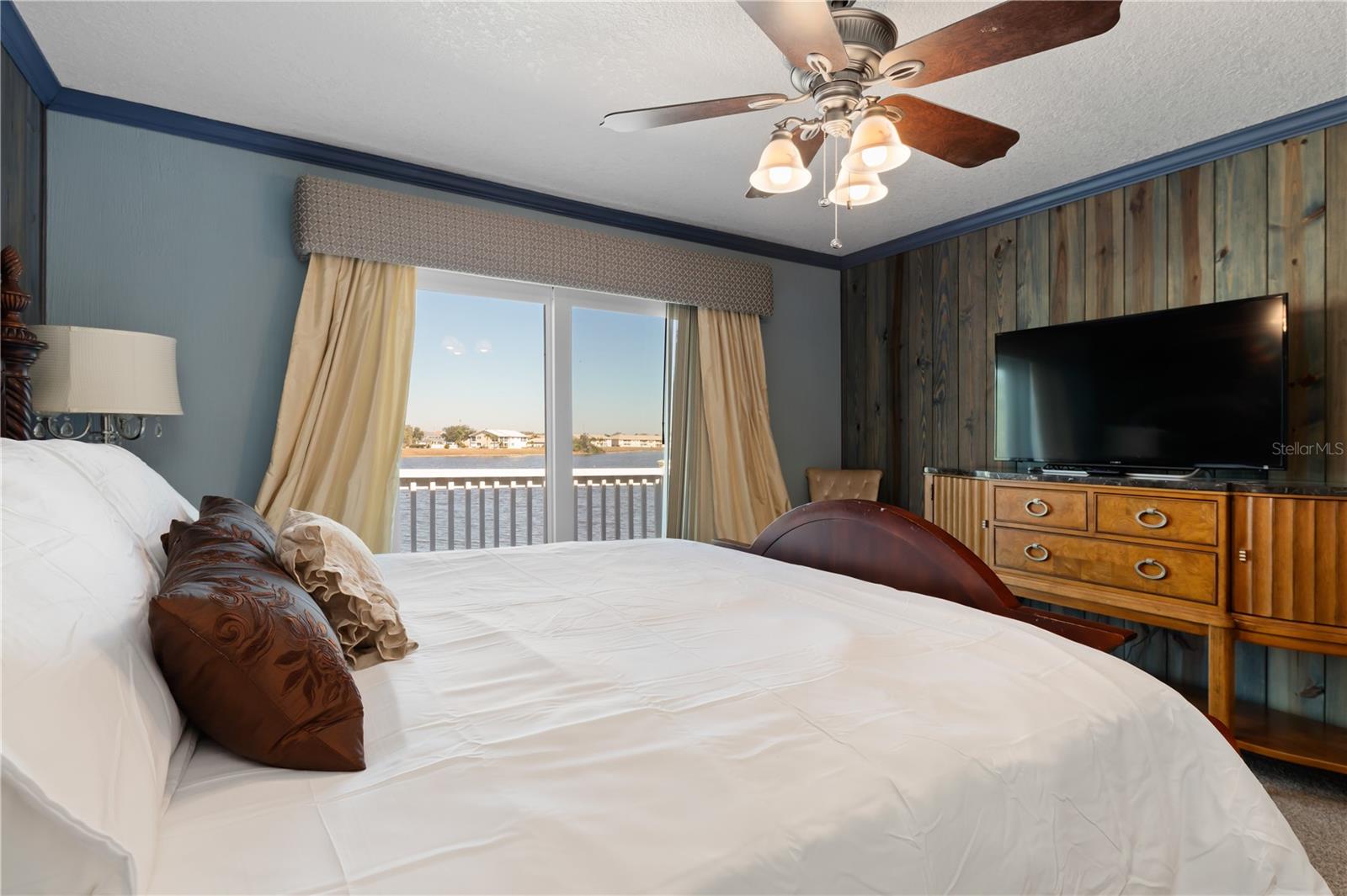 Image 20 of 45 For 26272 Rampart Boulevard 102