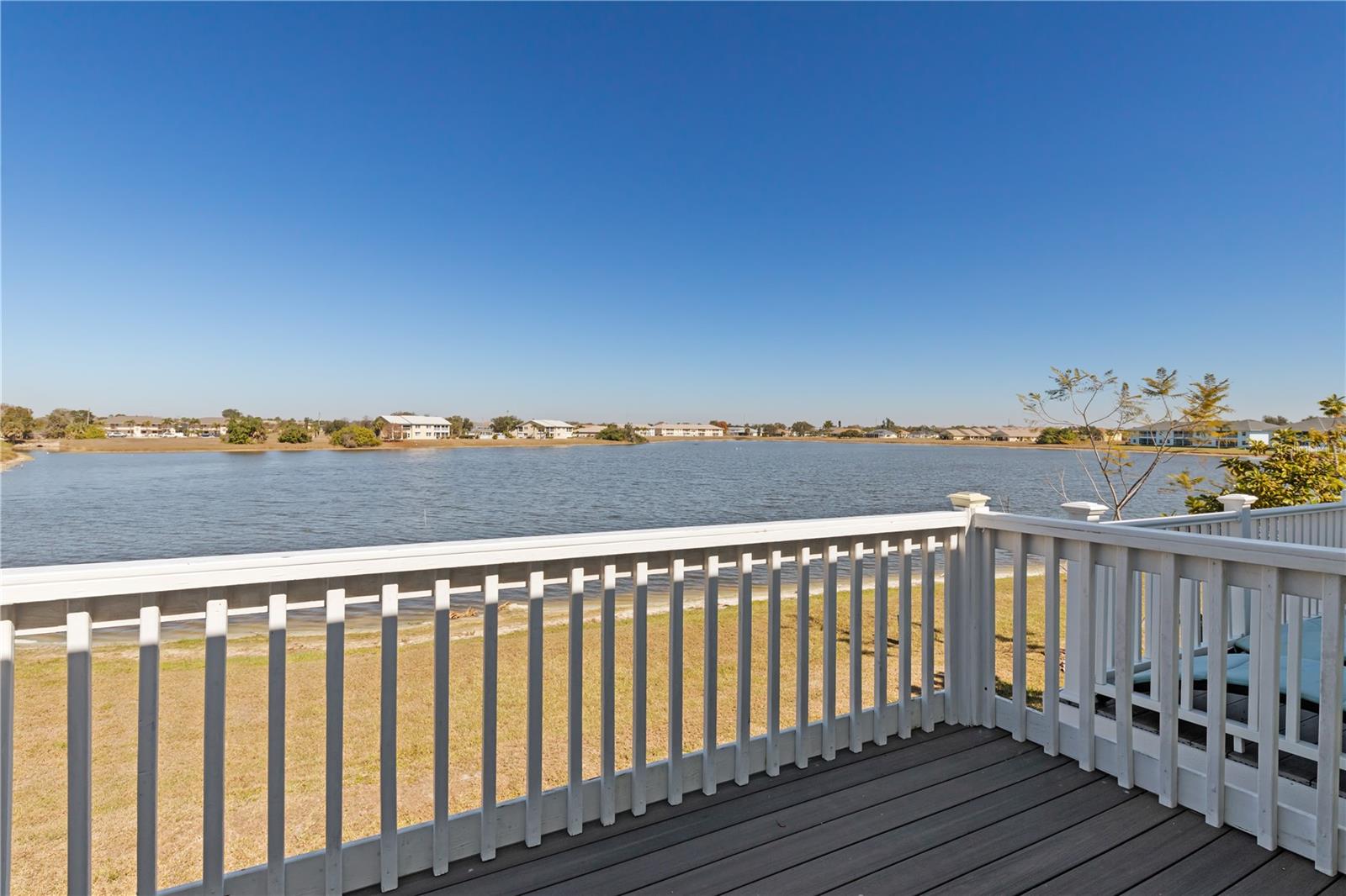 Image 24 of 45 For 26272 Rampart Boulevard 102