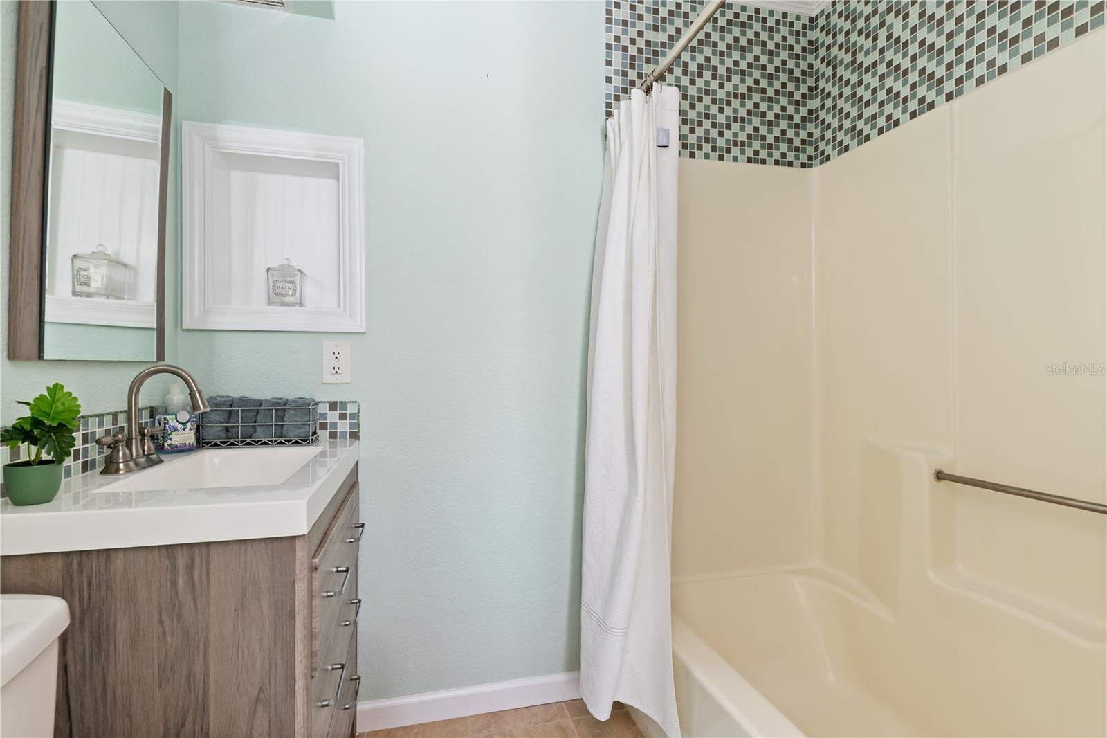 Image 32 of 45 For 26272 Rampart Boulevard 102