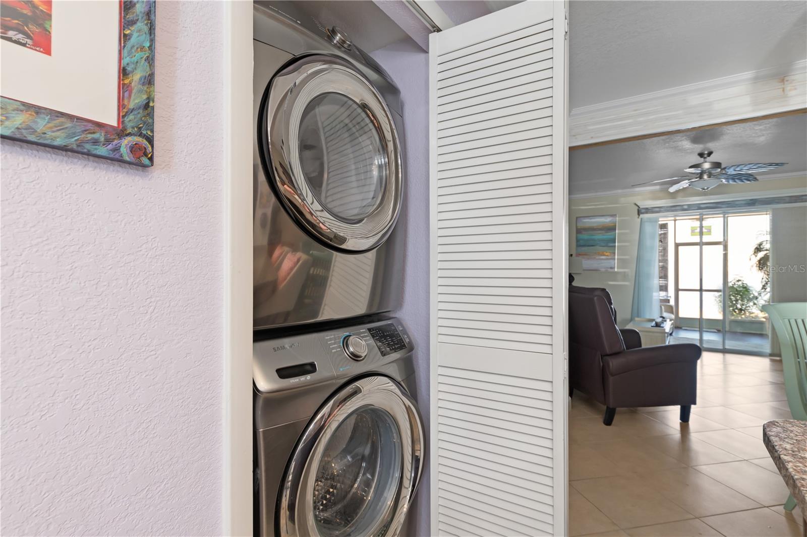 Image 33 of 45 For 26272 Rampart Boulevard 102