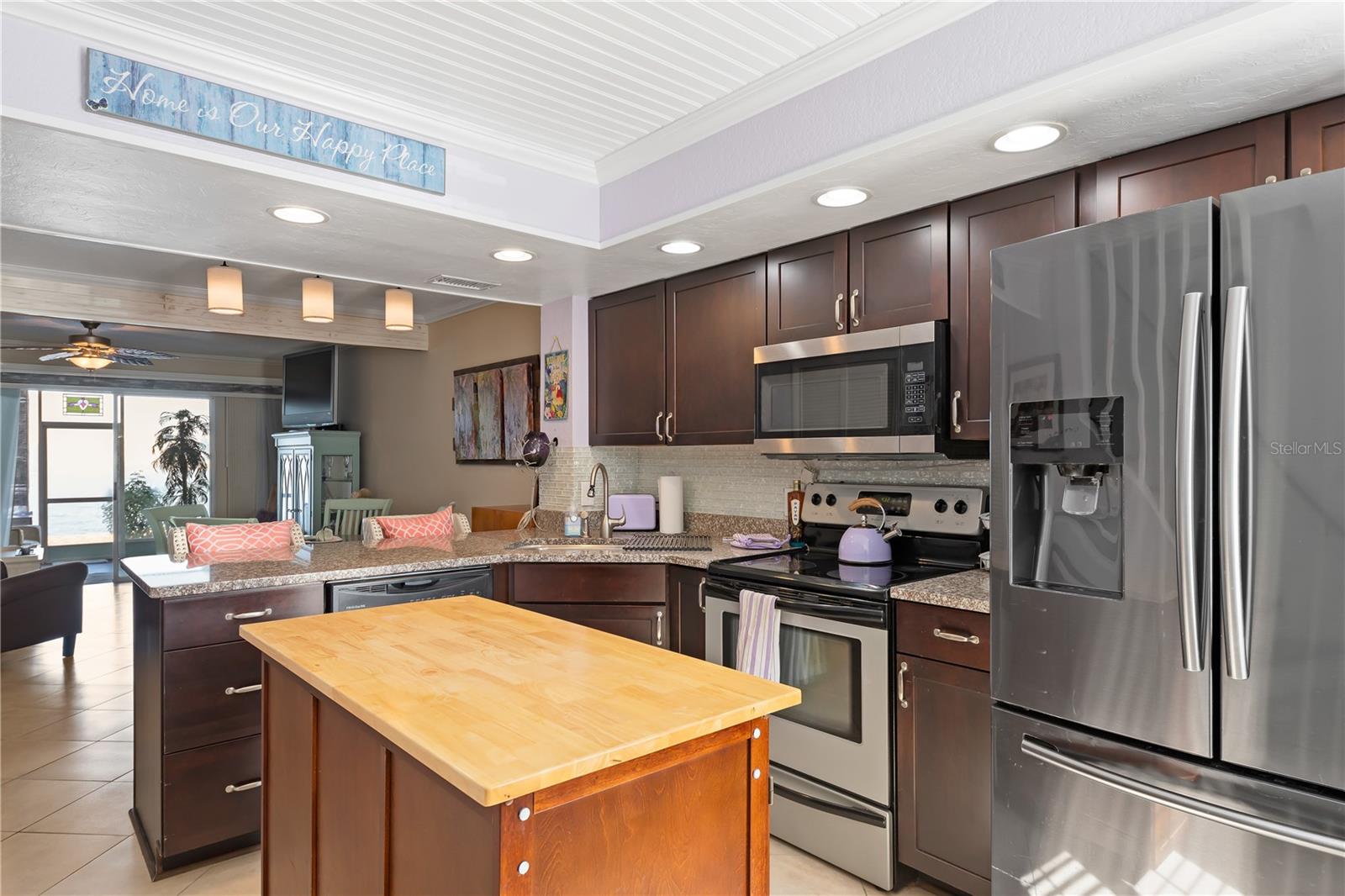 Image 4 of 45 For 26272 Rampart Boulevard 102