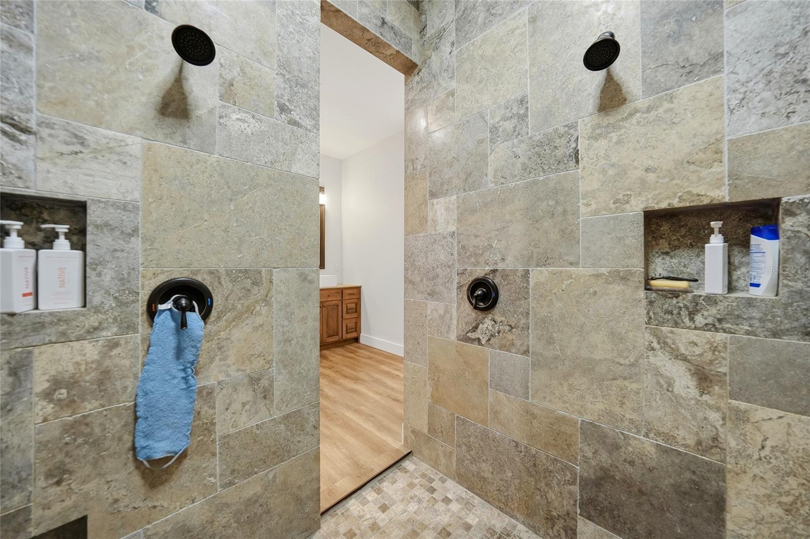 Image 23 of 64 For 9931 English Avenue