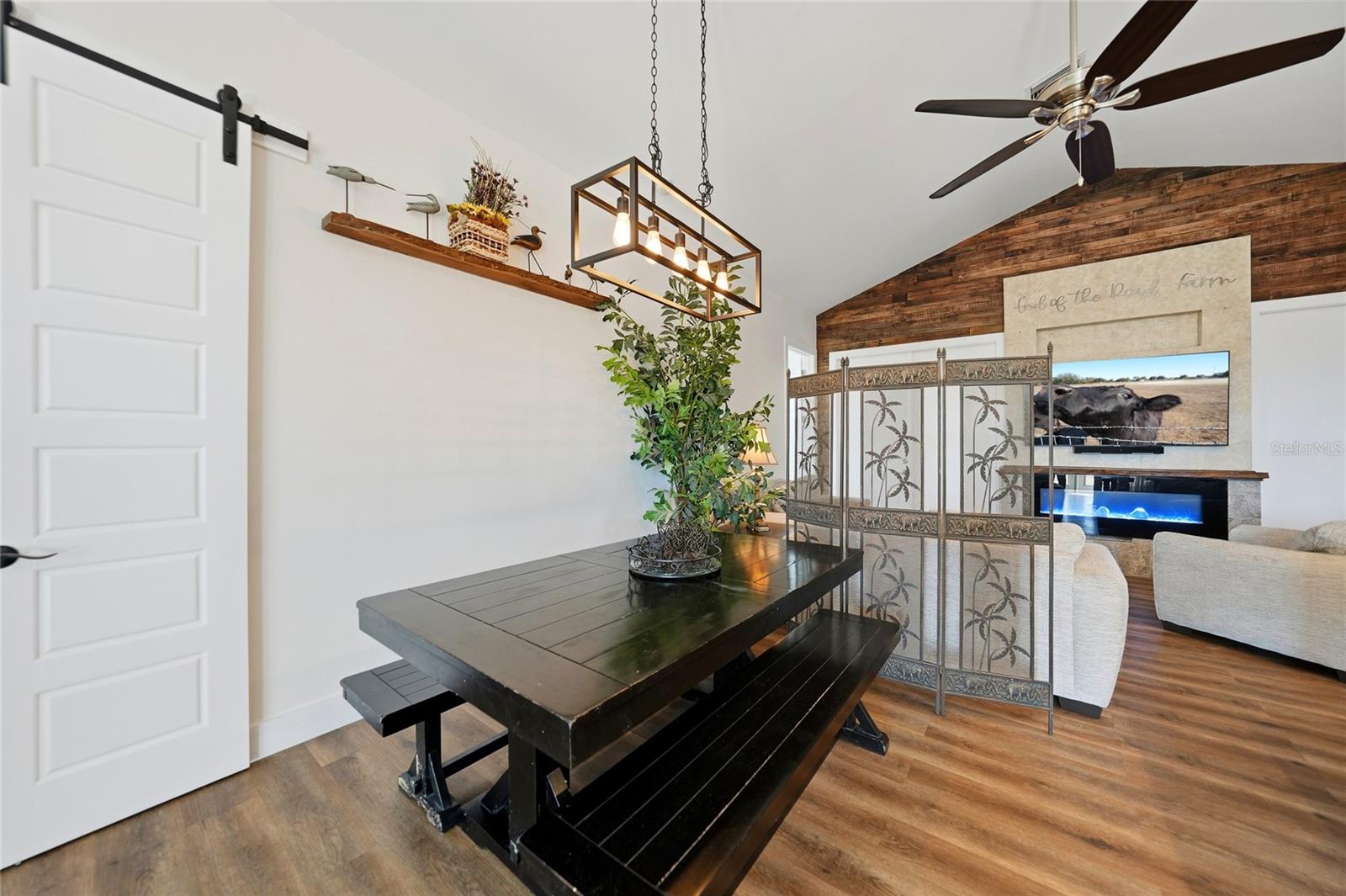 Image 8 of 64 For 9931 English Avenue