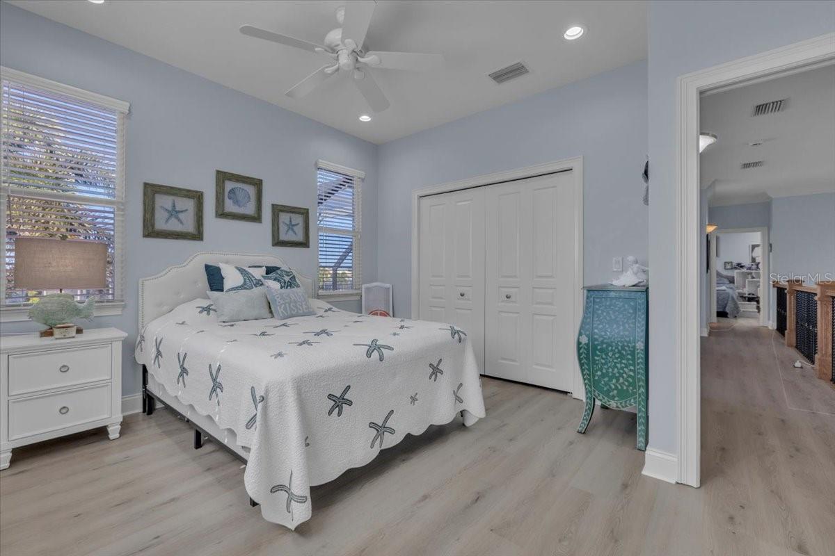 Image 33 of 61 For 2172 Deborah Drive