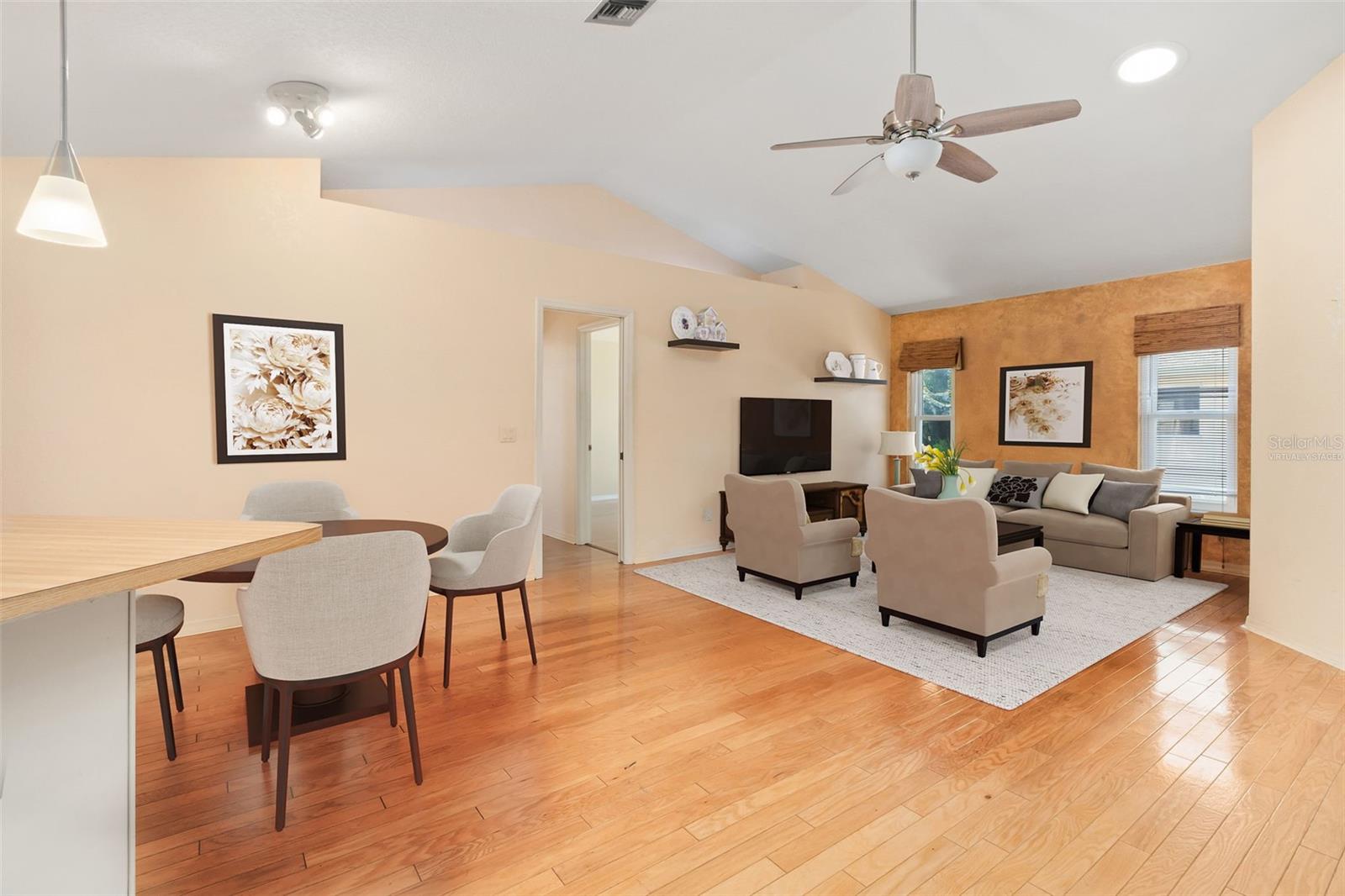 Image 21 of 53 For 26145 Dunedin Court