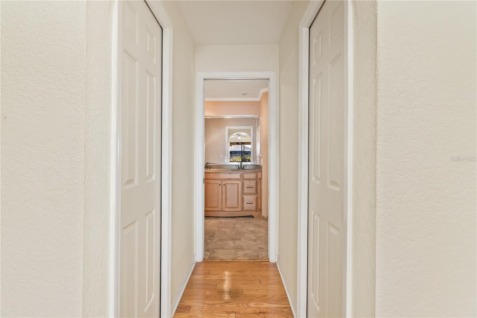 Image 27 of 53 For 26145 Dunedin Court