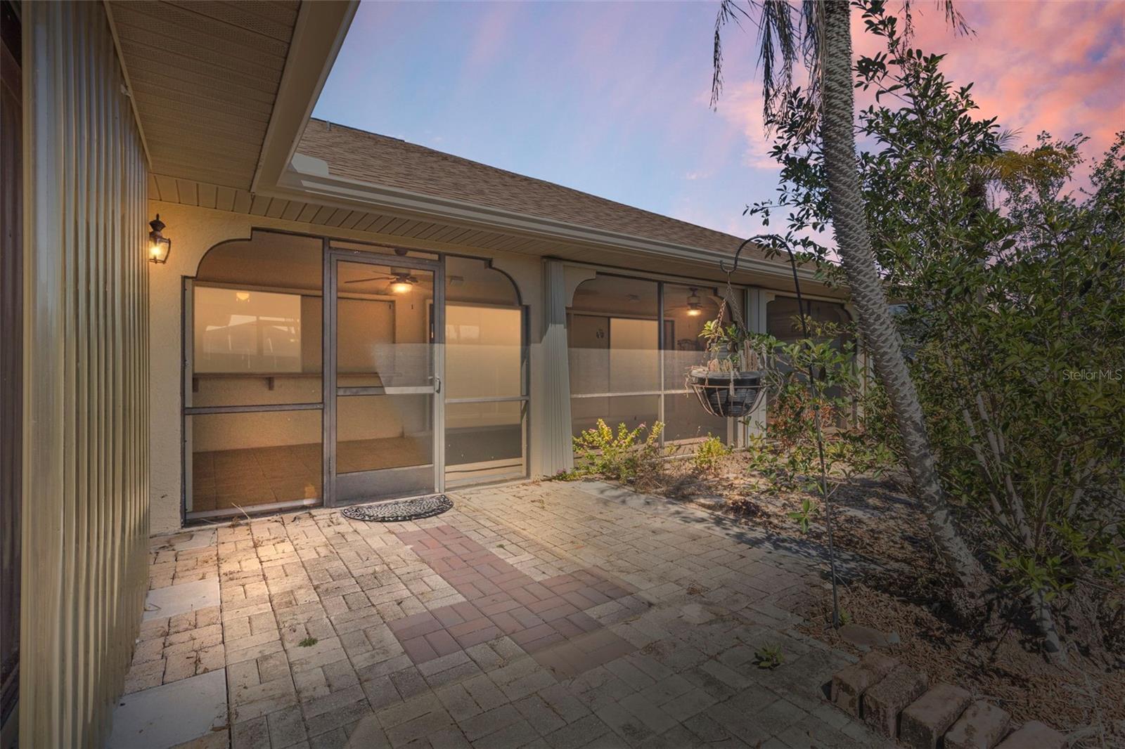 Image 42 of 53 For 26145 Dunedin Court