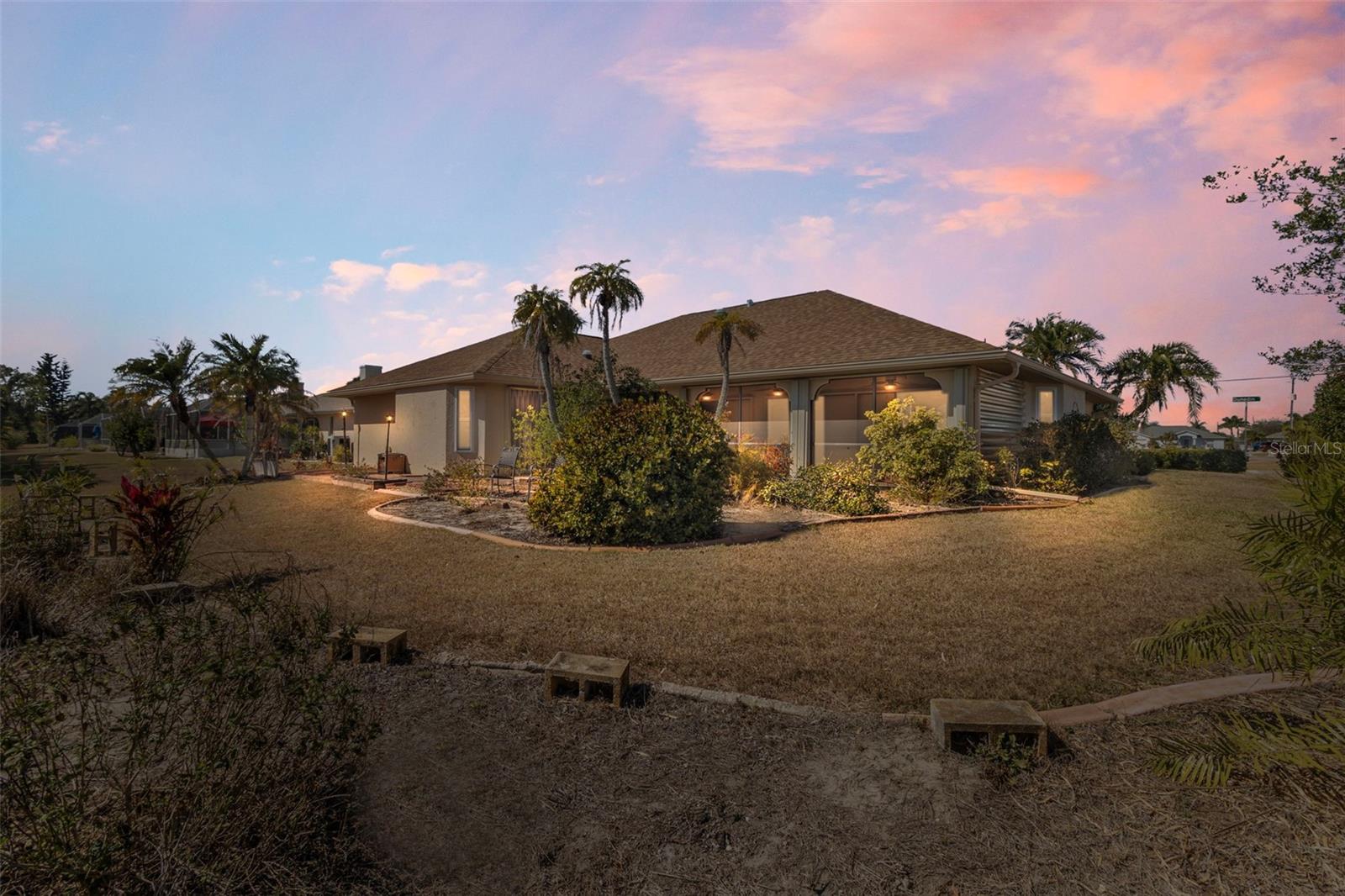 Image 43 of 53 For 26145 Dunedin Court