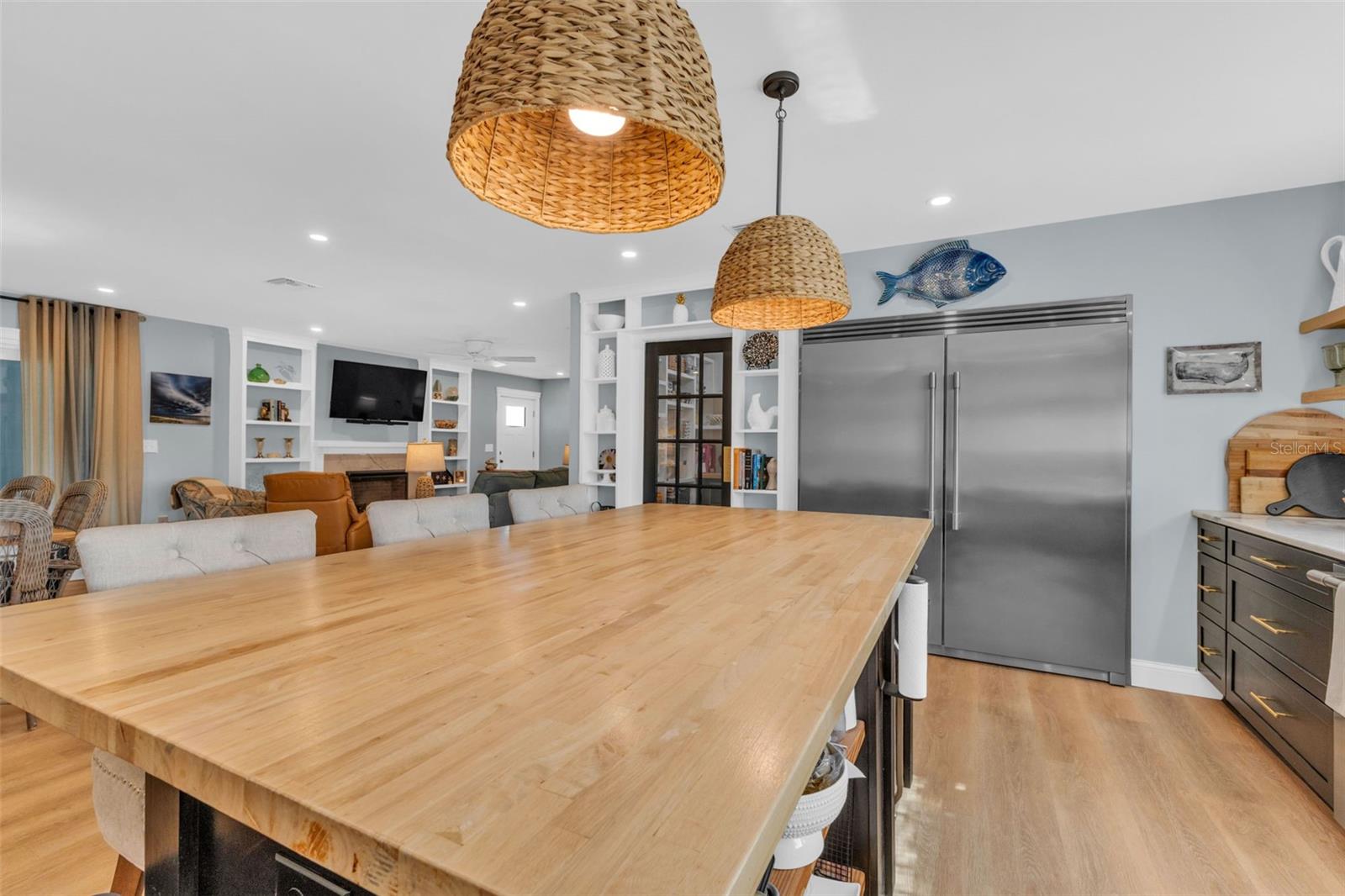 Image 10 of 61 For 12473 Birtle Avenue