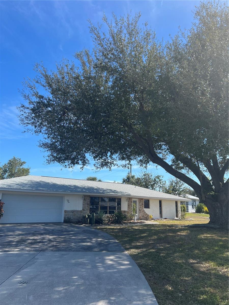 Details for 355 Spring Lake Boulevard Nw, PORT CHARLOTTE, FL 33952