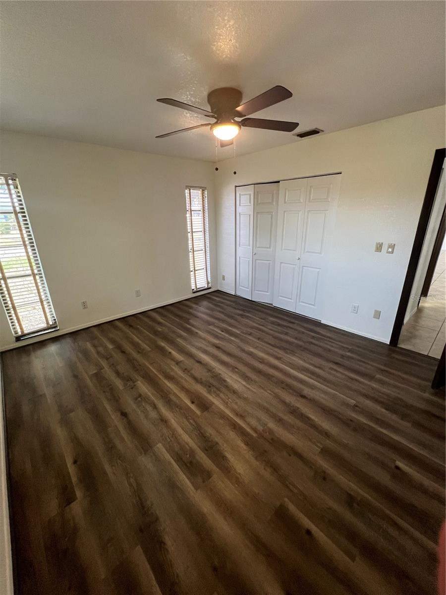 Image 14 of 19 For 355 Spring Lake Boulevard Nw