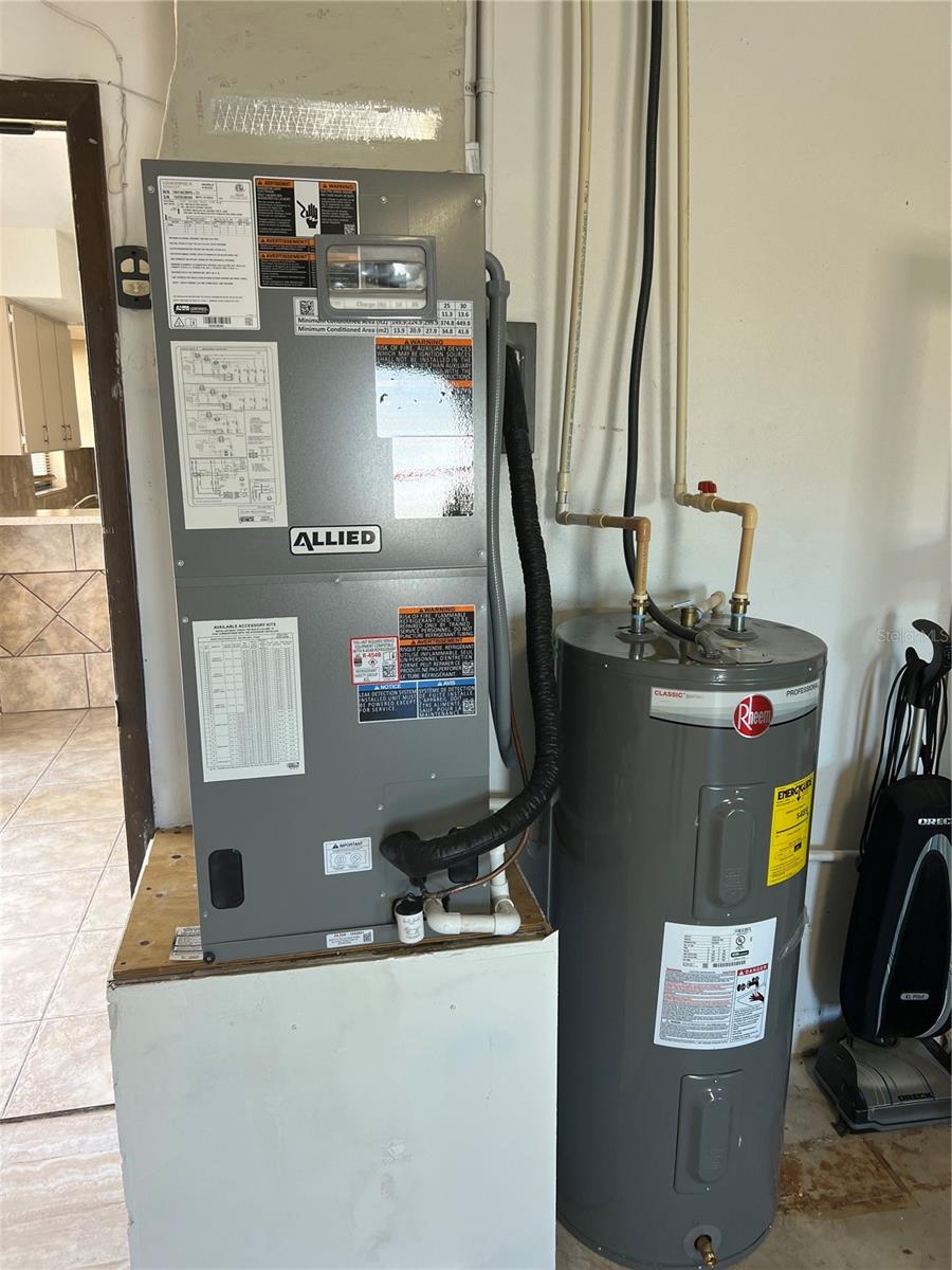 Image 19 of 19 For 355 Spring Lake Boulevard Nw