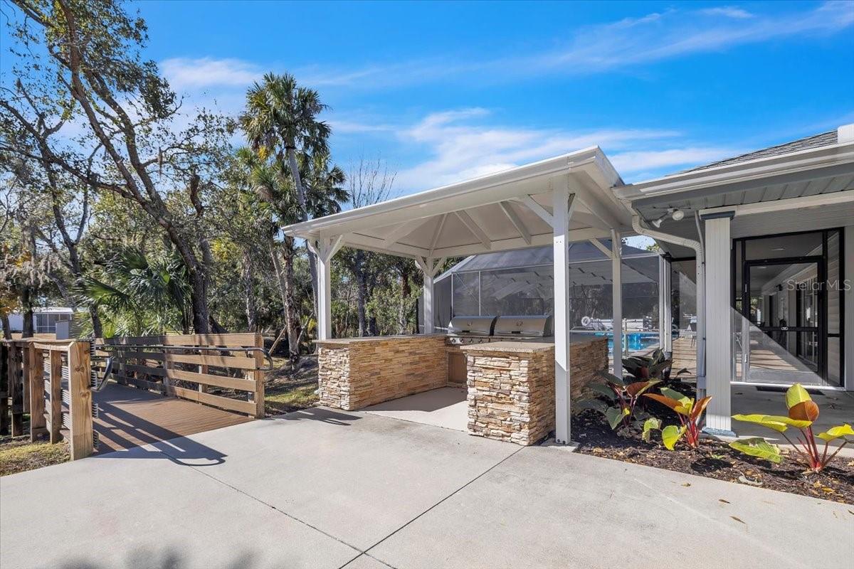 Image 43 of 46 For 27205 Jones Loop Road 41