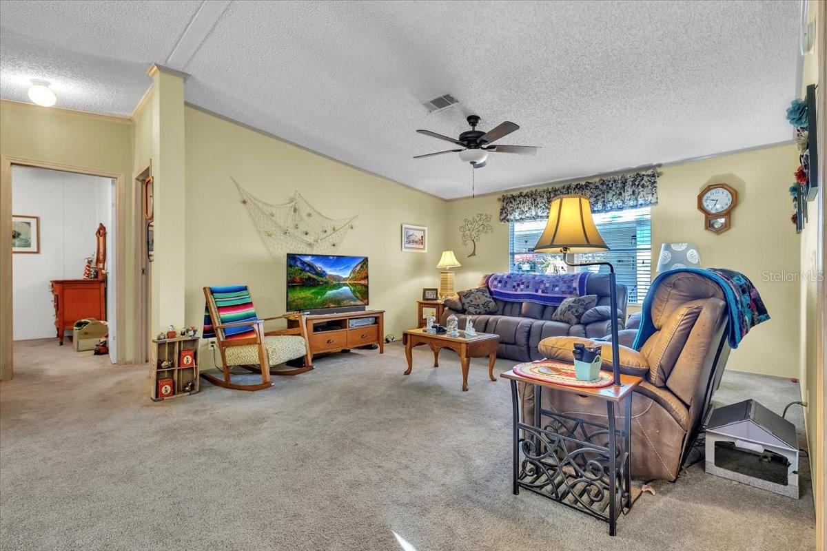 Image 5 of 46 For 27205 Jones Loop Road 41