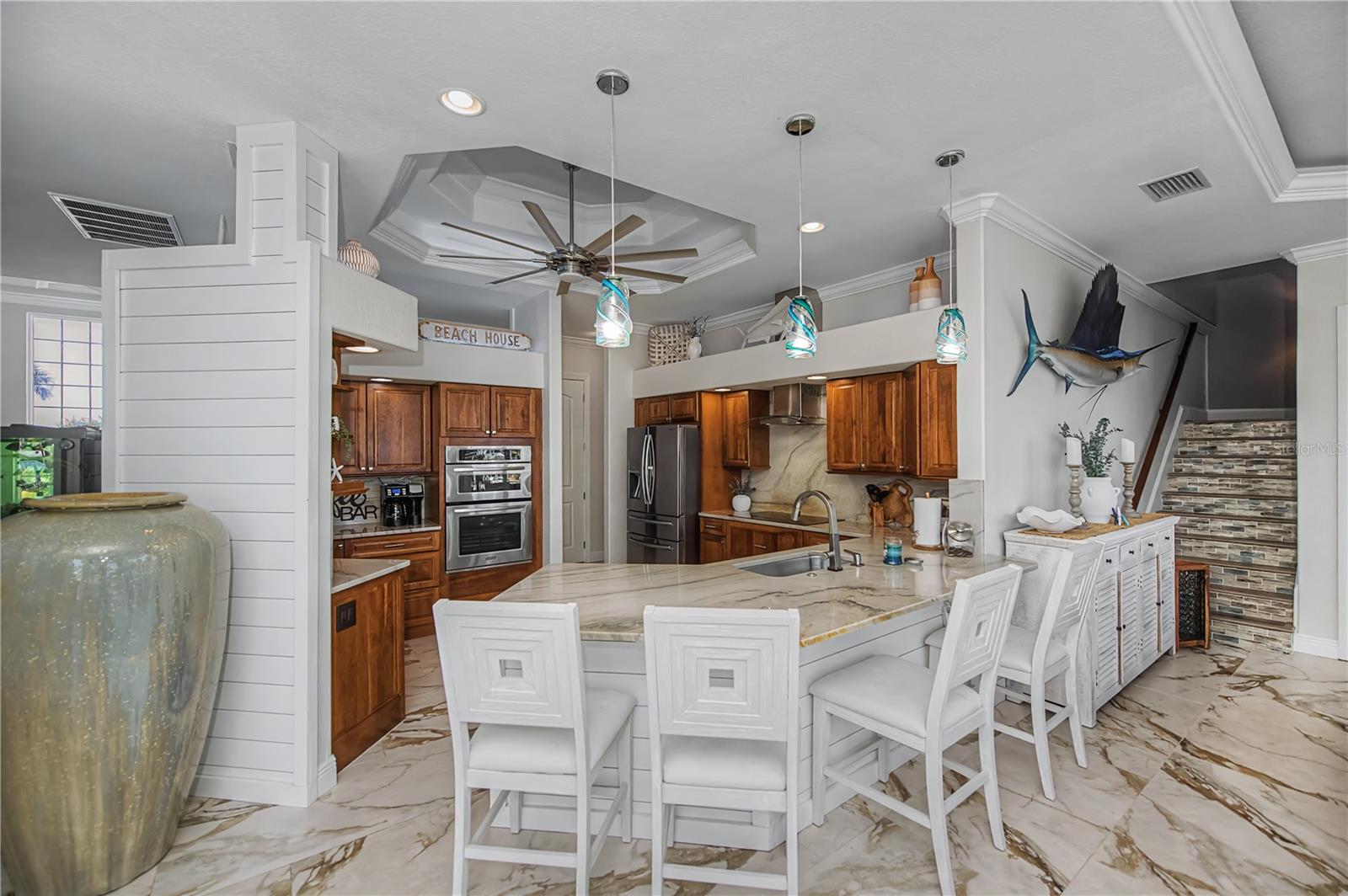 Image 28 of 93 For 290 Tait Terrace Se