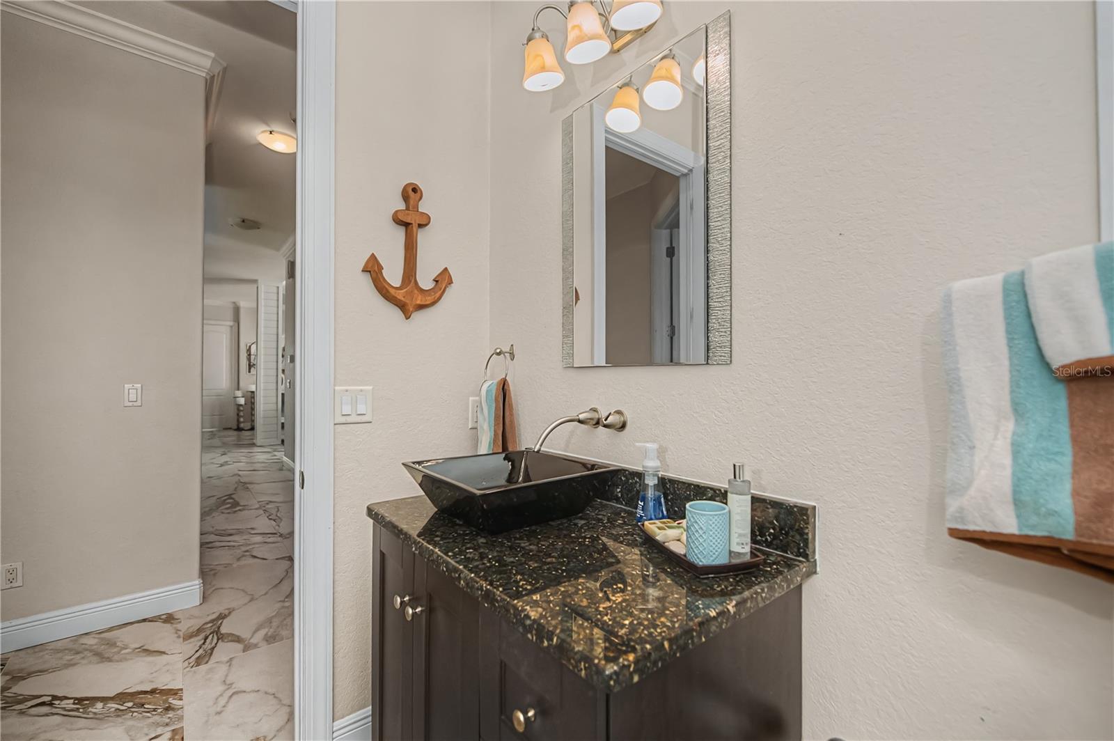 Image 51 of 93 For 290 Tait Terrace Se