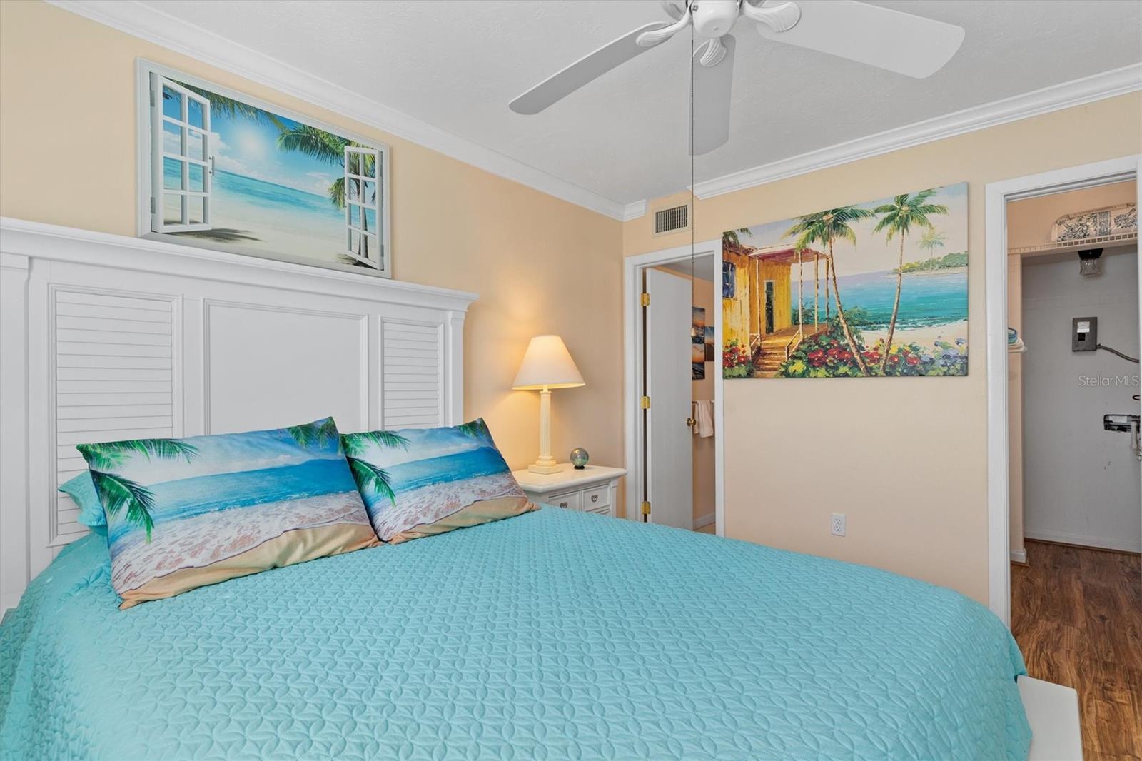 Image 14 of 28 For 25275 Rampart Boulevard 202