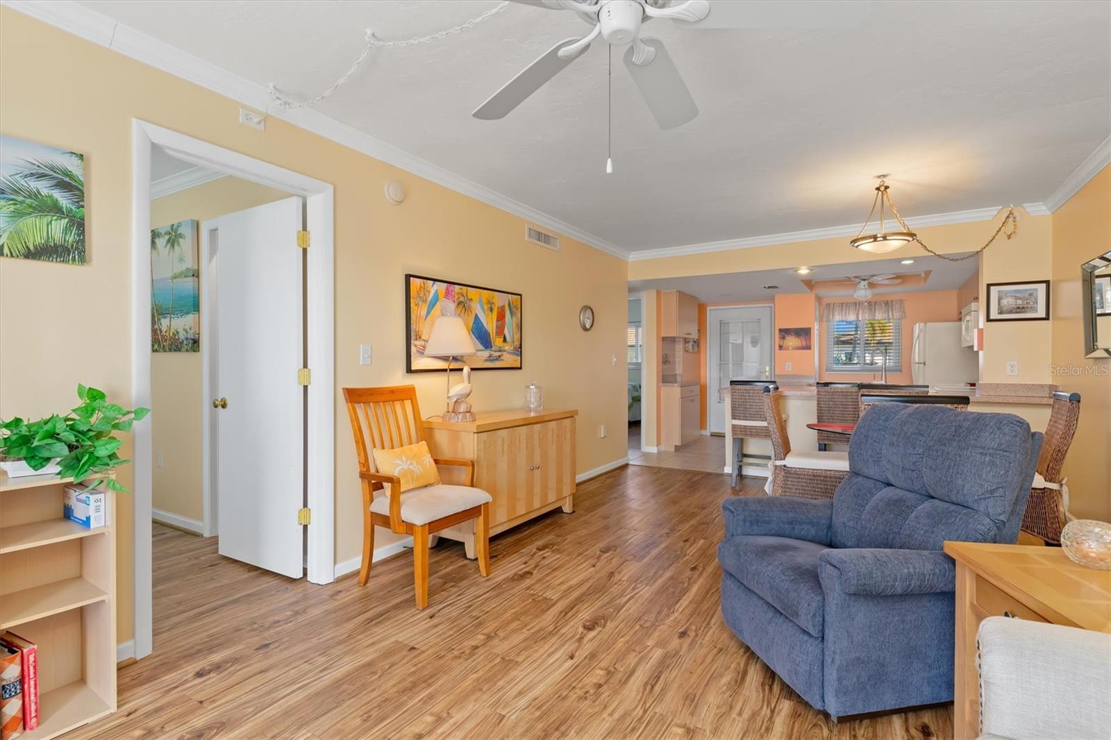 Image 8 of 28 For 25275 Rampart Boulevard 202